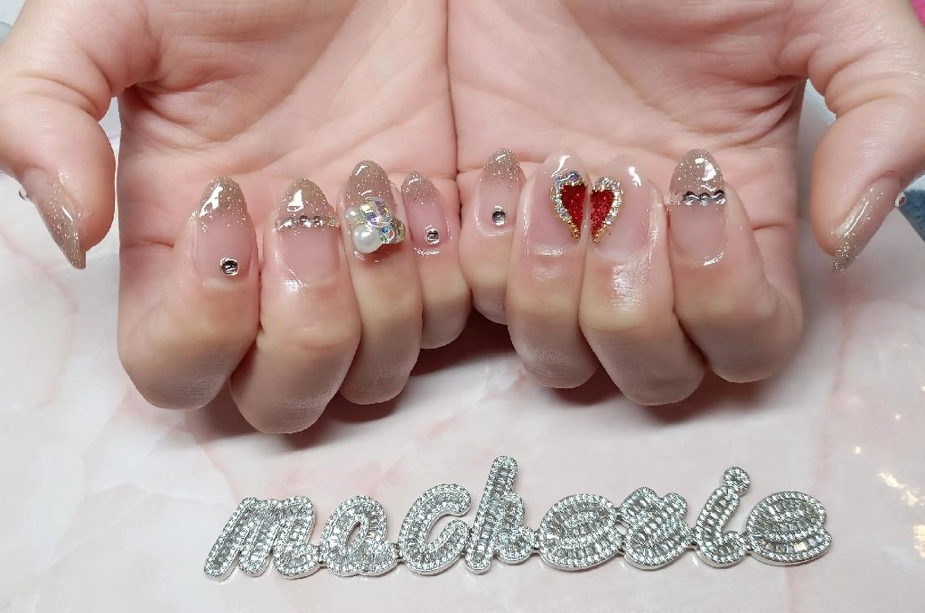 ネイル バレンタイン ハンドネイル Nail Salon macherieのネイルデザイン