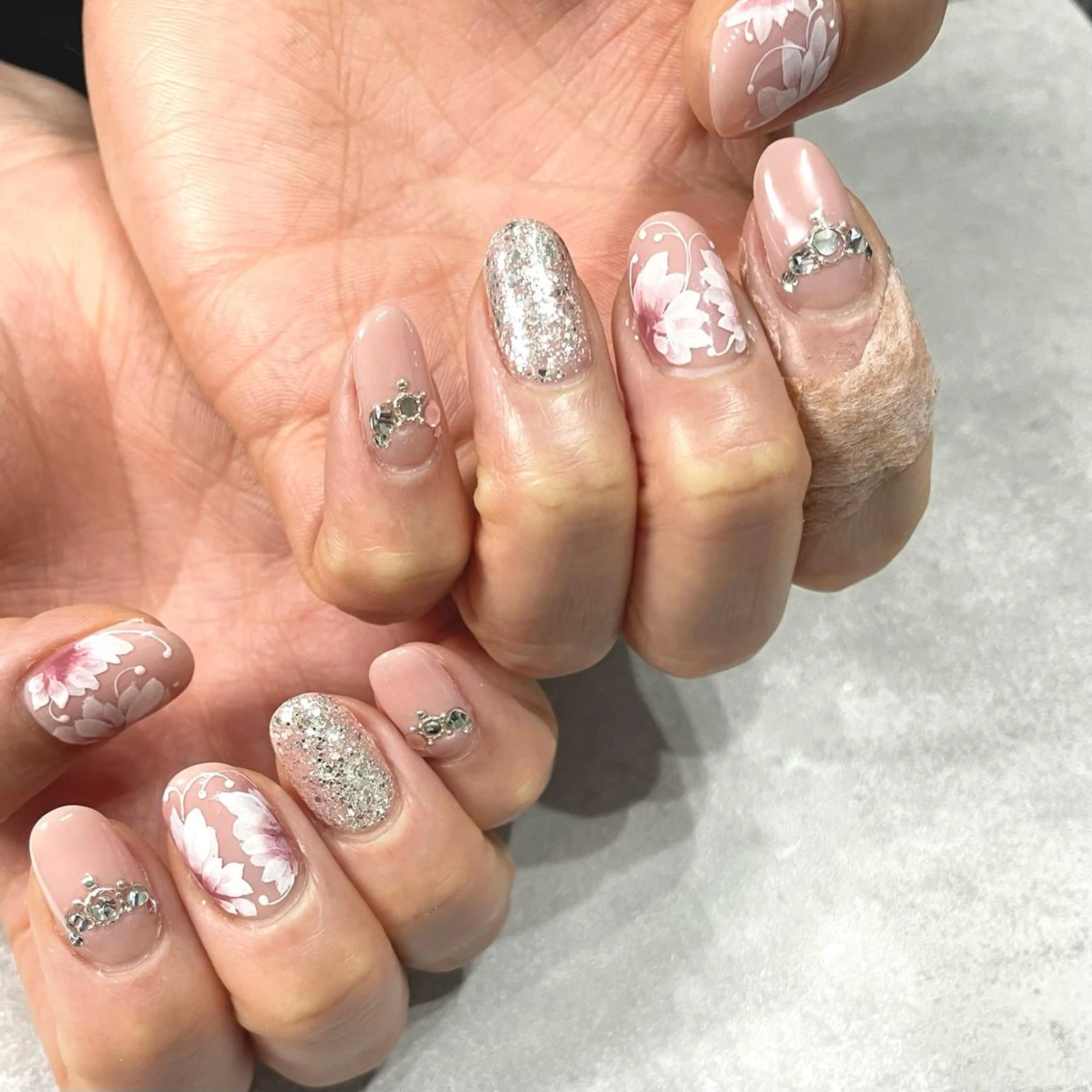 ネイル ハンドネイル フットネイル private salon lien所属・private salon　lienのネイルデザイン