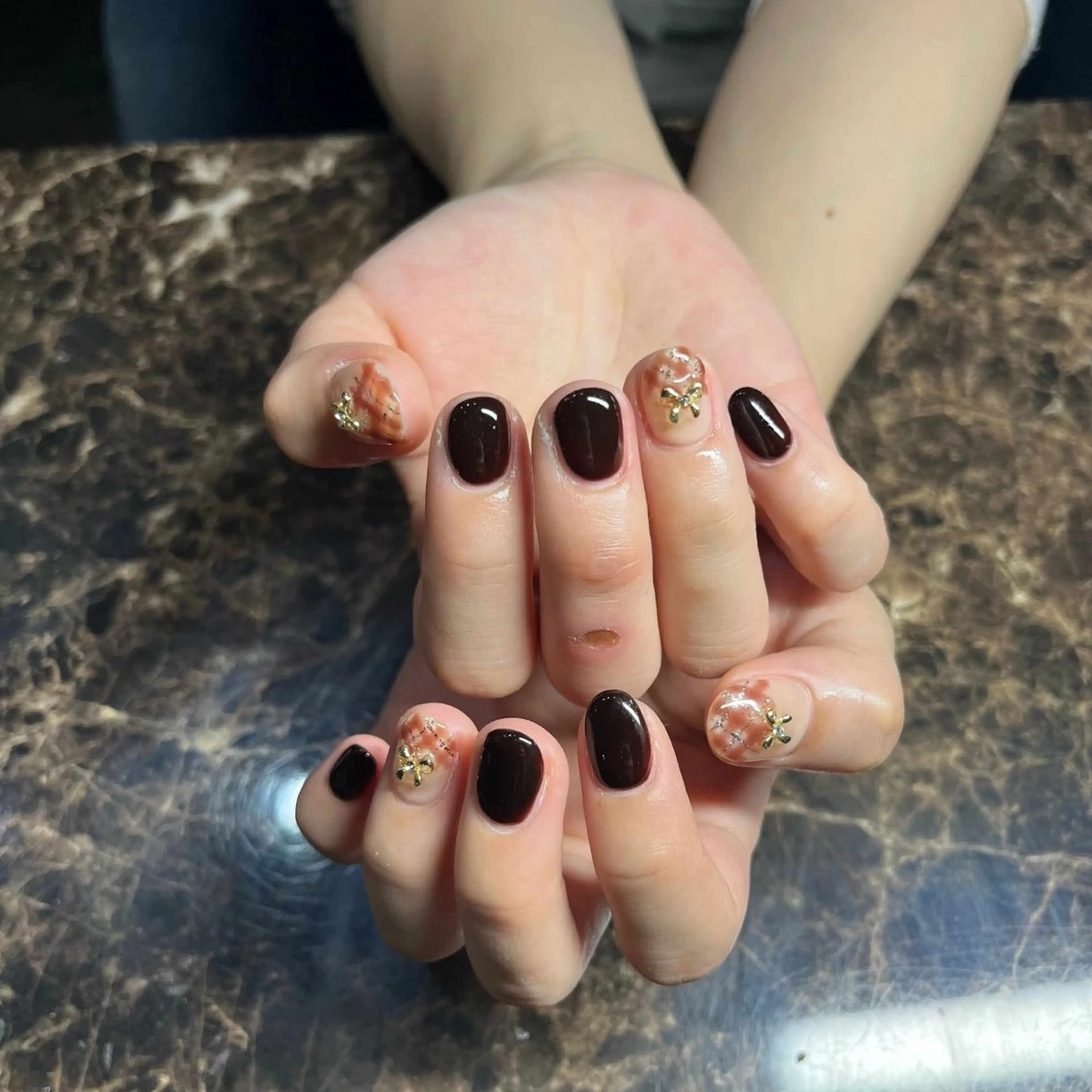 ネイル IROHA nail Ami🐊🎀のネイルデザイン