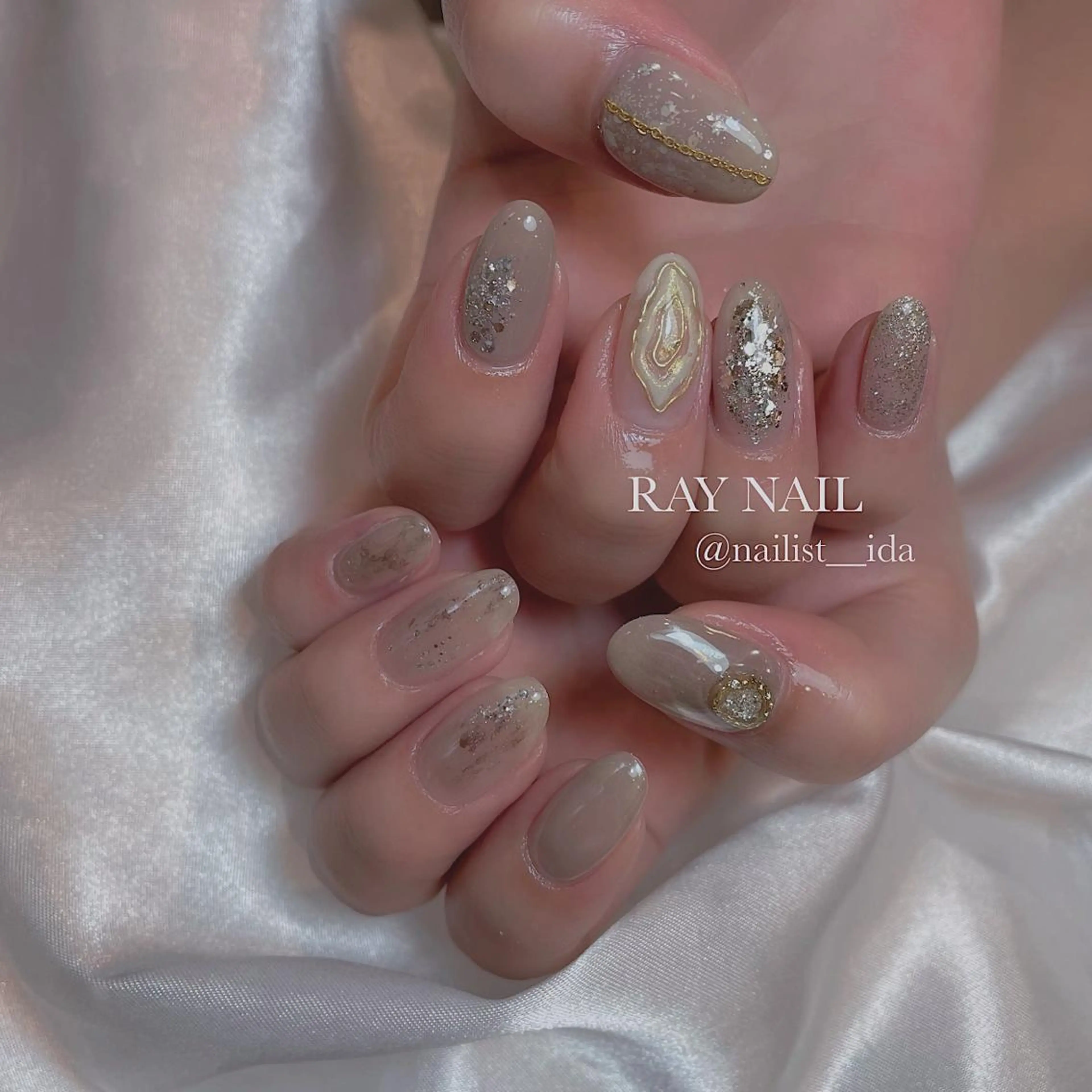 ネイル ブラウン ニュアンスネイル Arowa 伊田のネイルデザイン