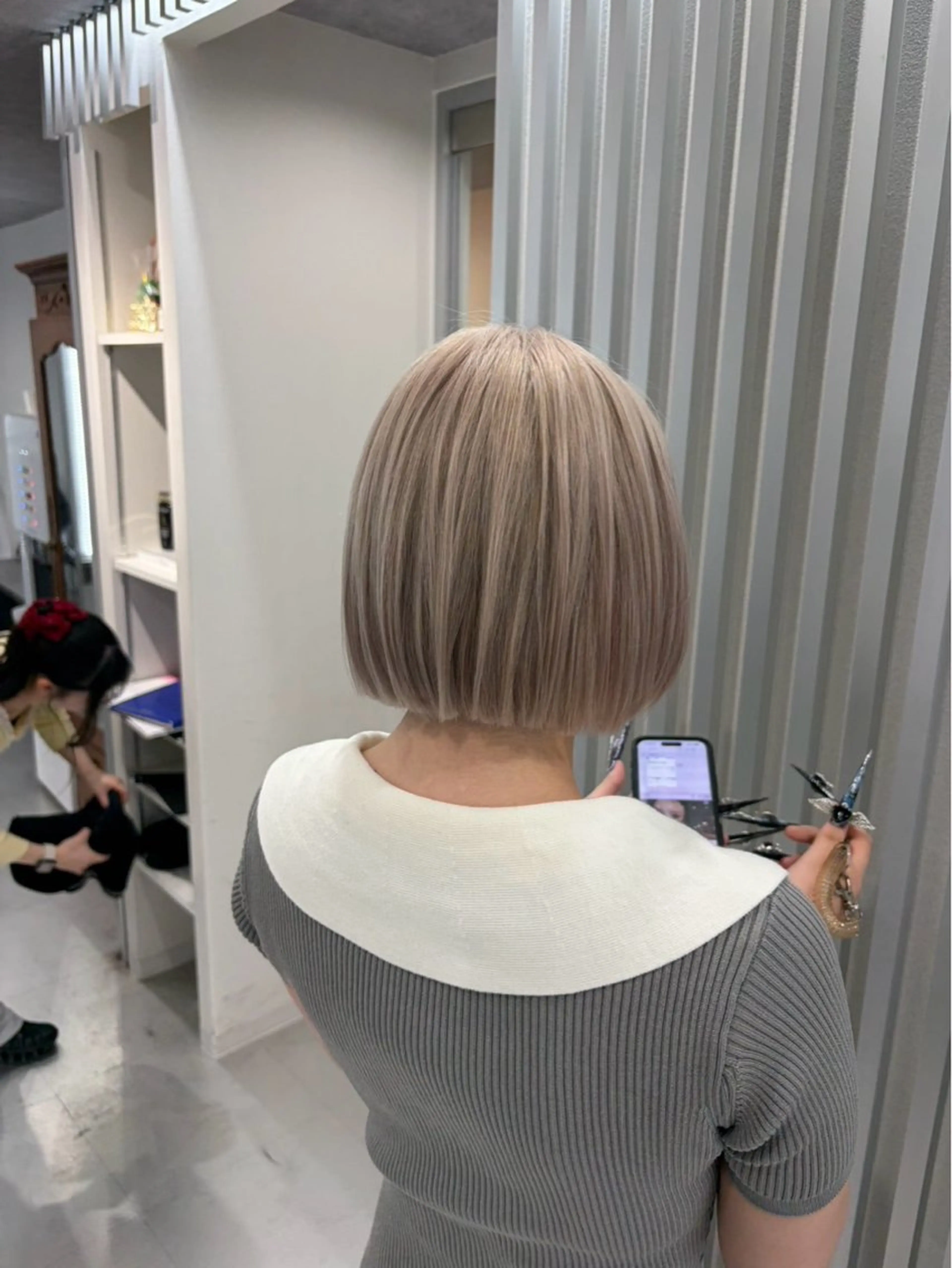 ショート みな .share天王寺のヘアスタイル