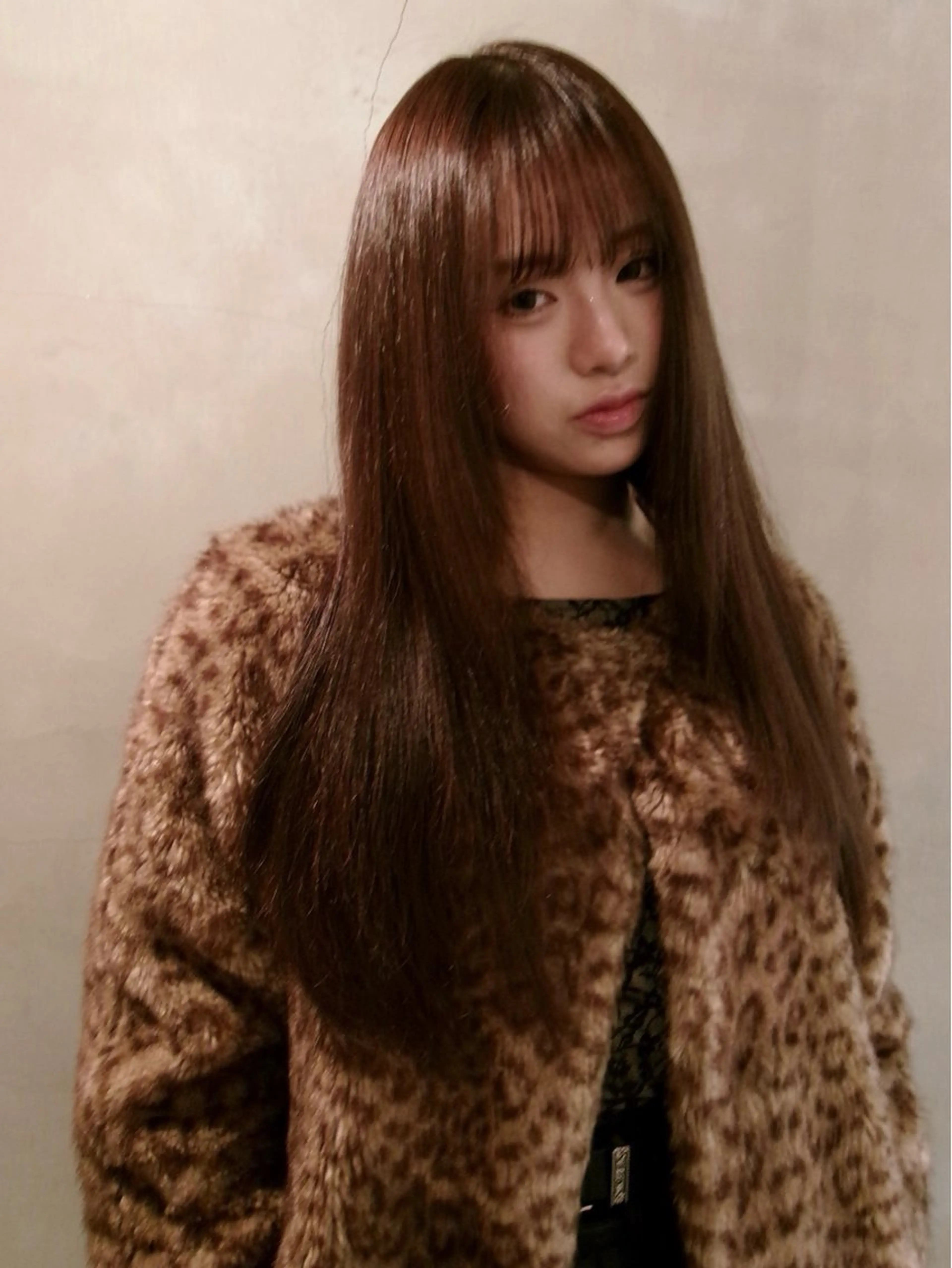 【広がり・うねり改善】ナチュラル縮毛矯正＋カット ¥15,400の写真