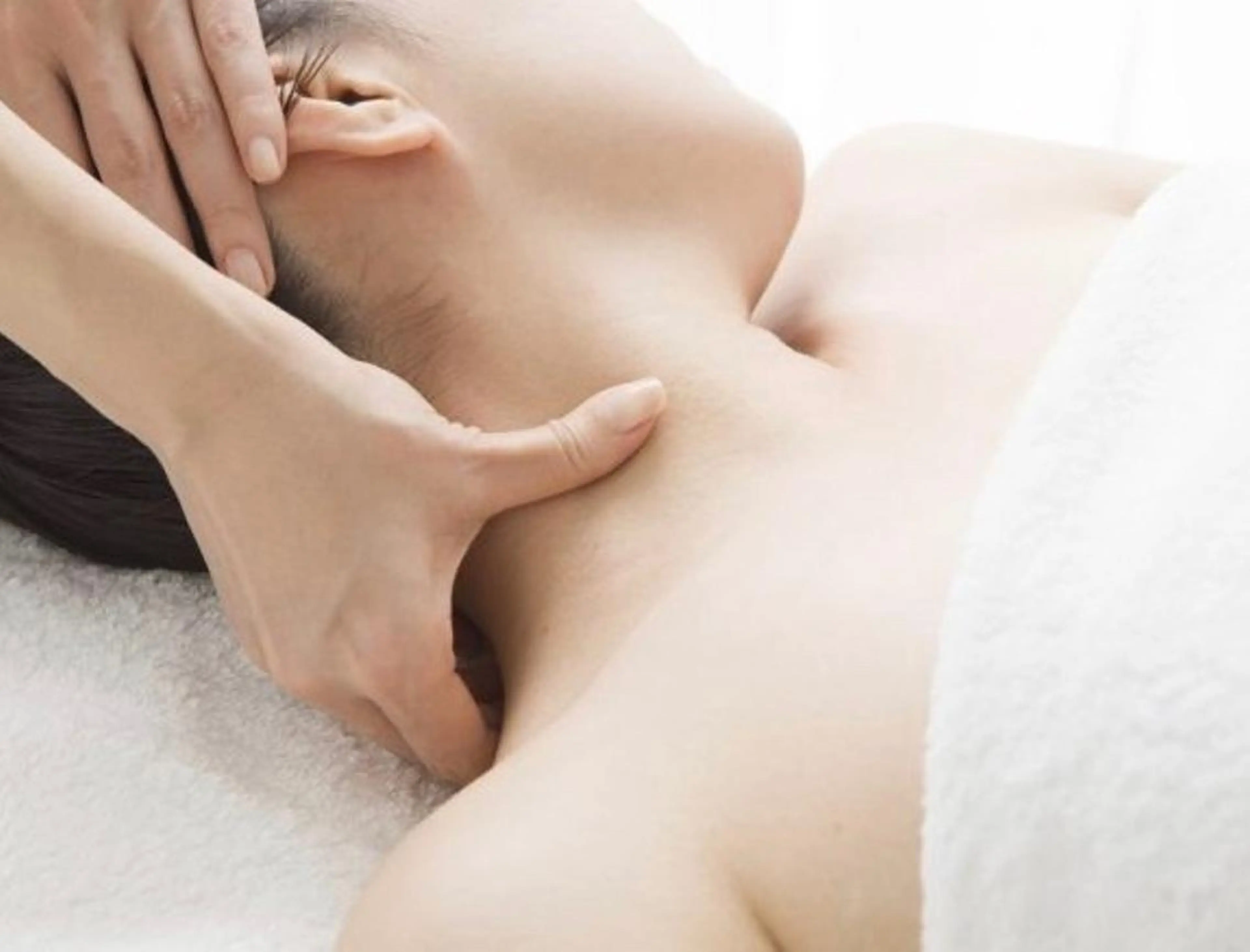 minimo 限定📣ヘッドスパ付き☆女性ホルモン改善活性ケア美肌＆美ボディ120分→13800円の写真