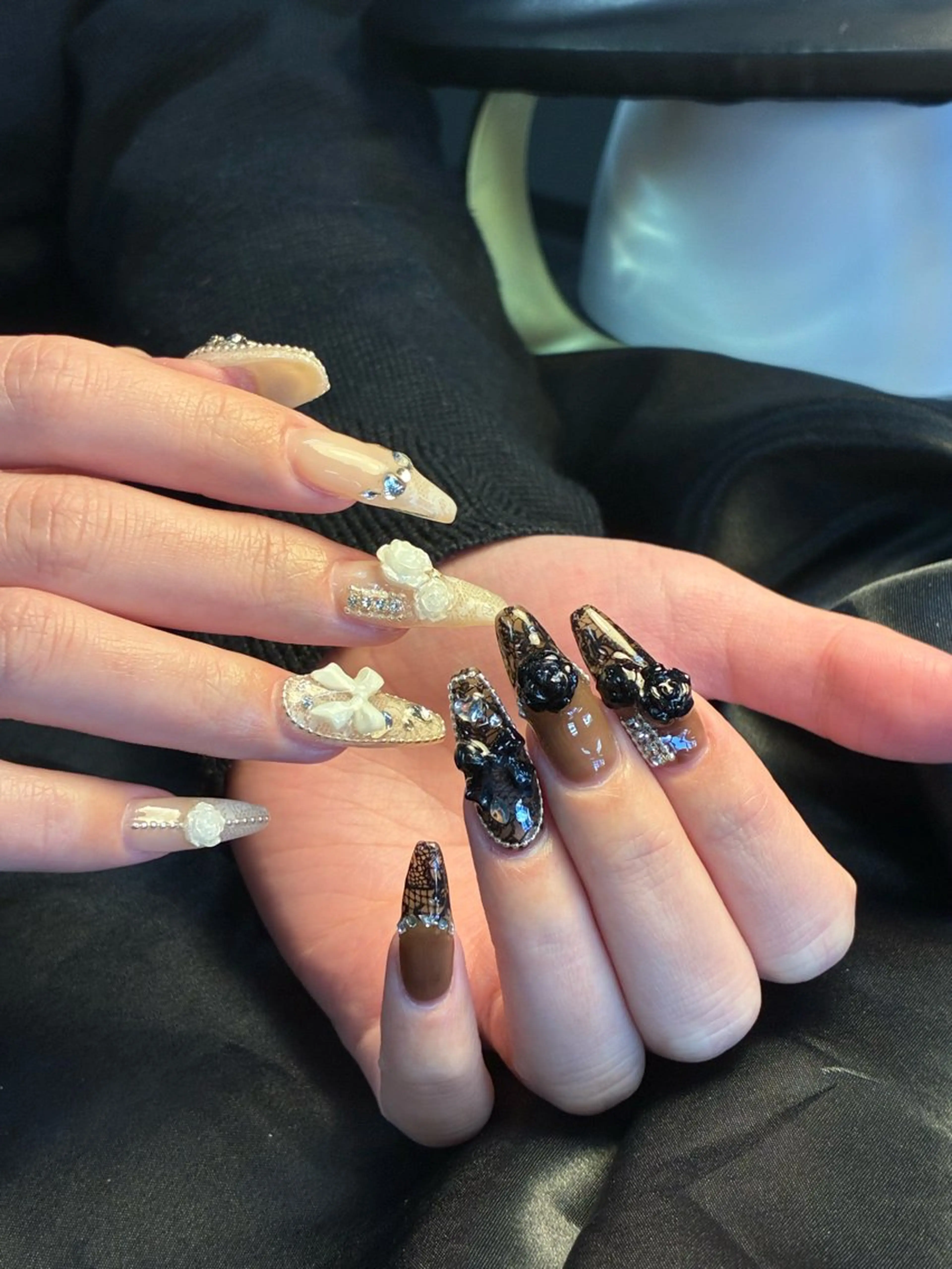 ネイル アートネイル フレンチネイル ジェルネイル 韓国ネイル 持ち込み ハンドネイル ANA.CHUO 本川越店舗のネイルデザイン