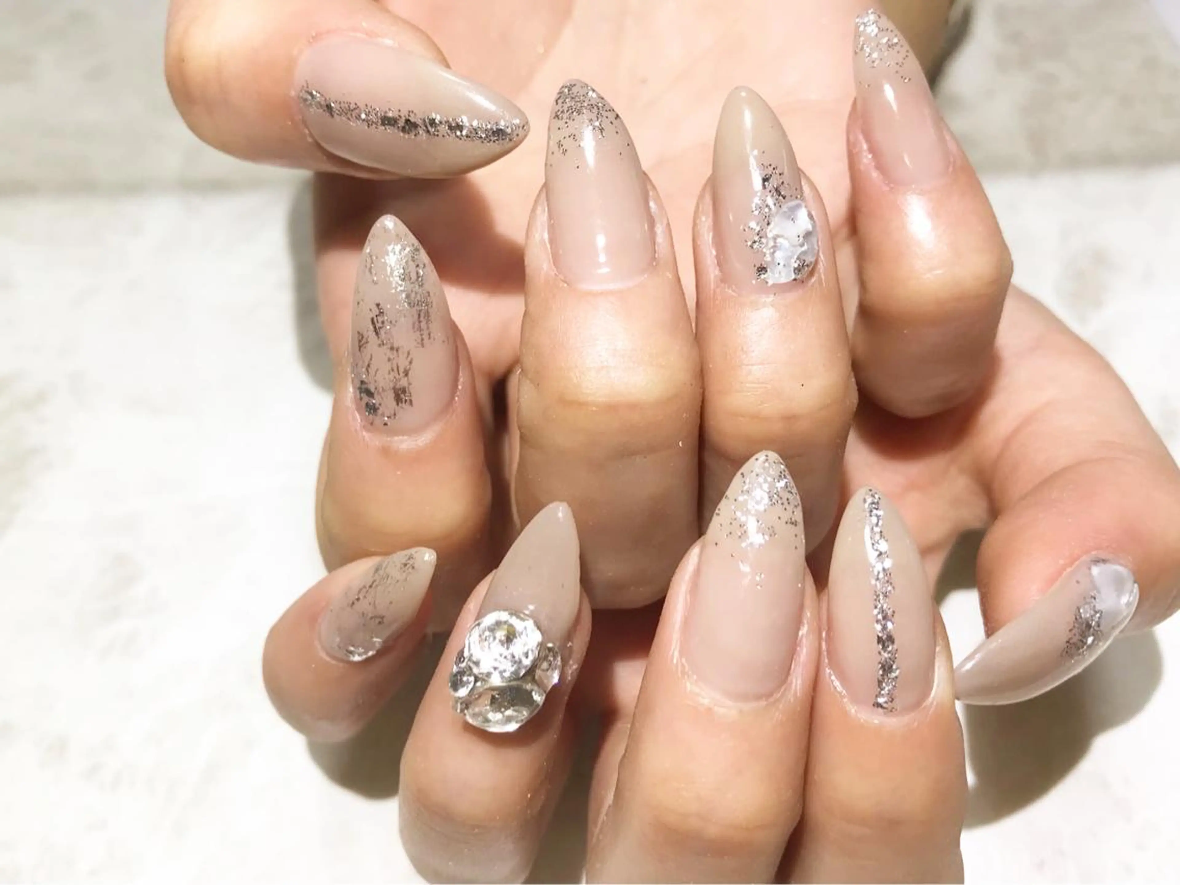 ネイル フットネイル キラキラネイル ニュアンスネイル シンプルネイル 春ネイル nail fufla ♡yamane♡のネイルデザイン