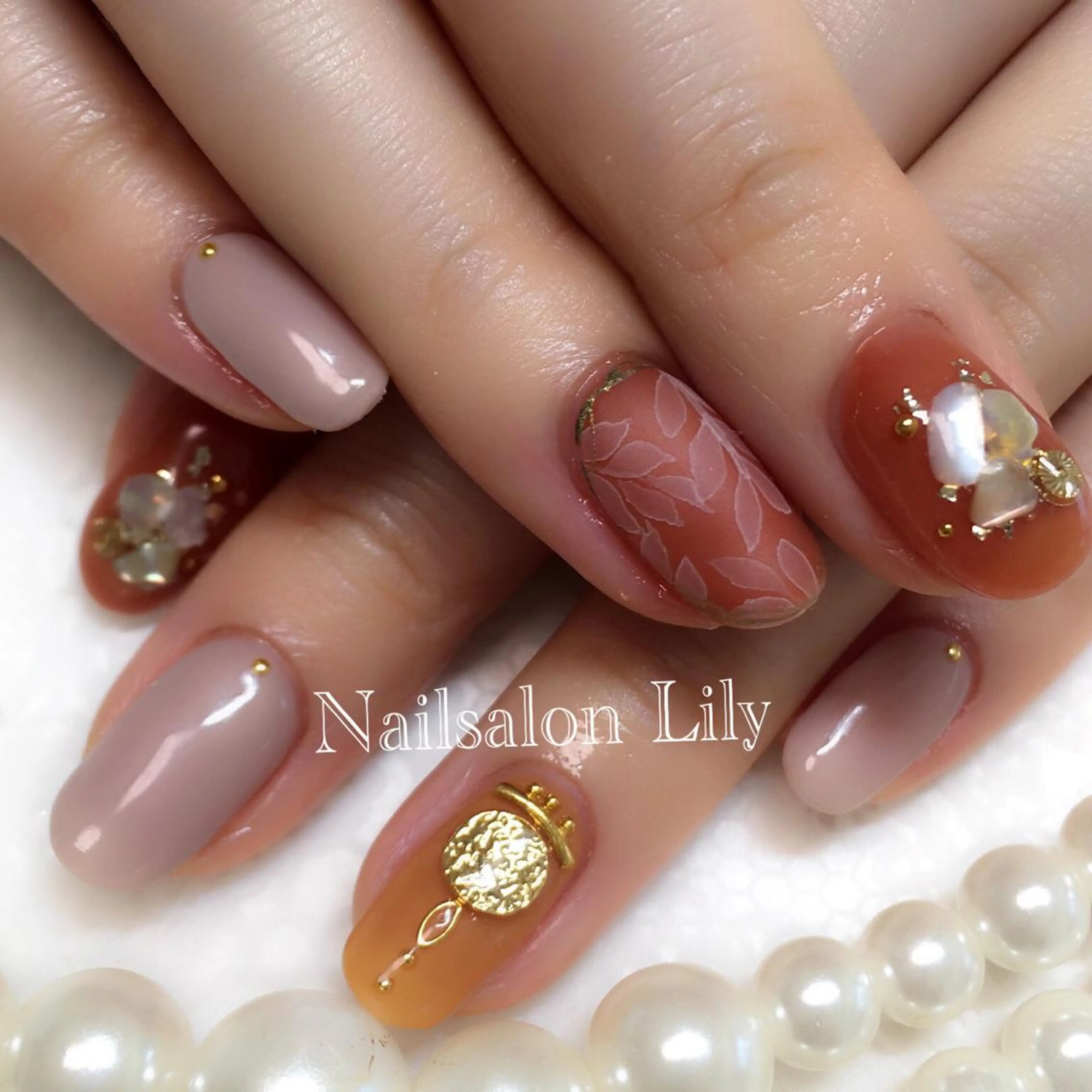 ネイル Lily*nail 🌻Mii🌻のネイルデザイン