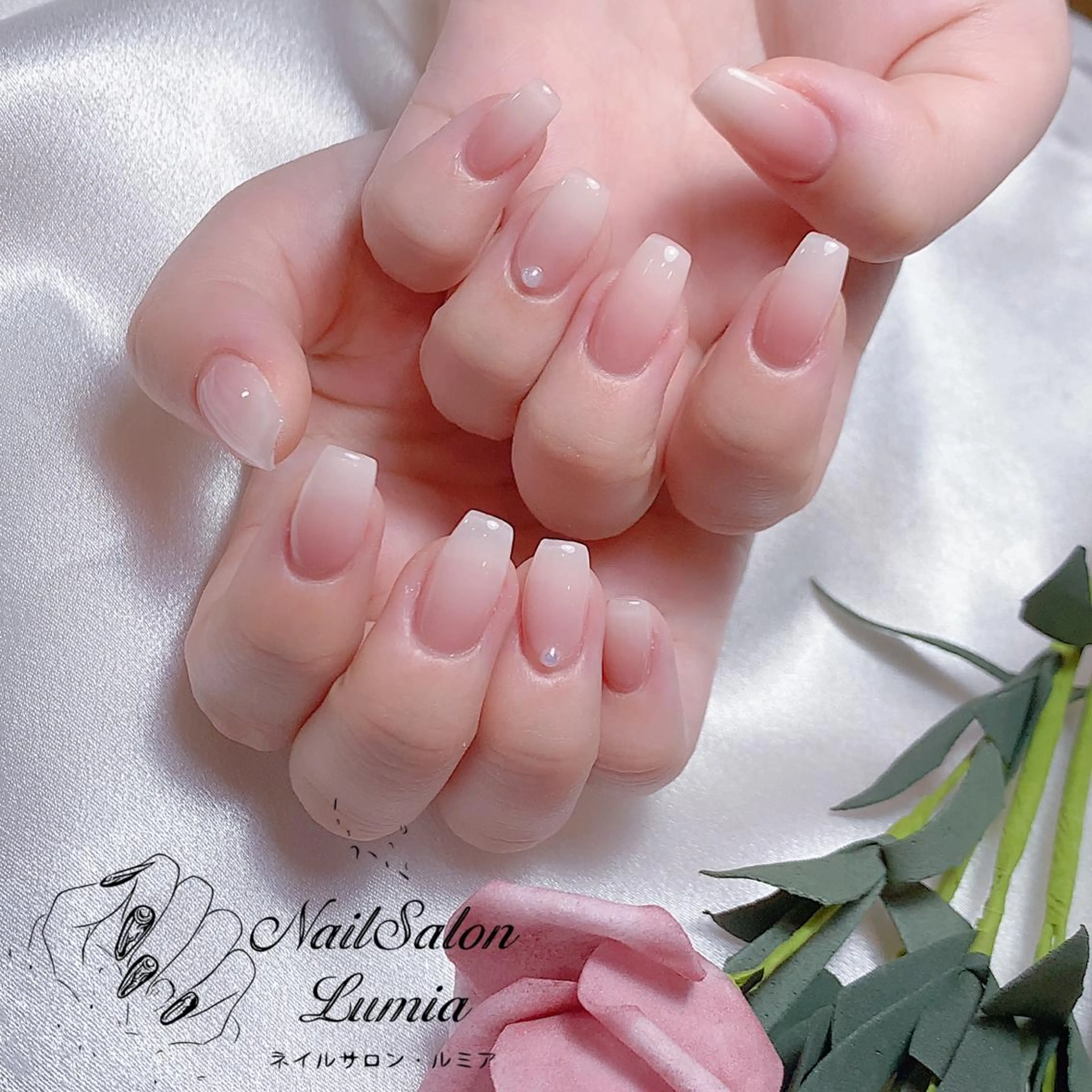 🌼カラーグラデーション(透明感カラー限定)（ベースカラーあり）(オフ別料金、丁寧ケア込み、厚みだし無料)シンプルの写真