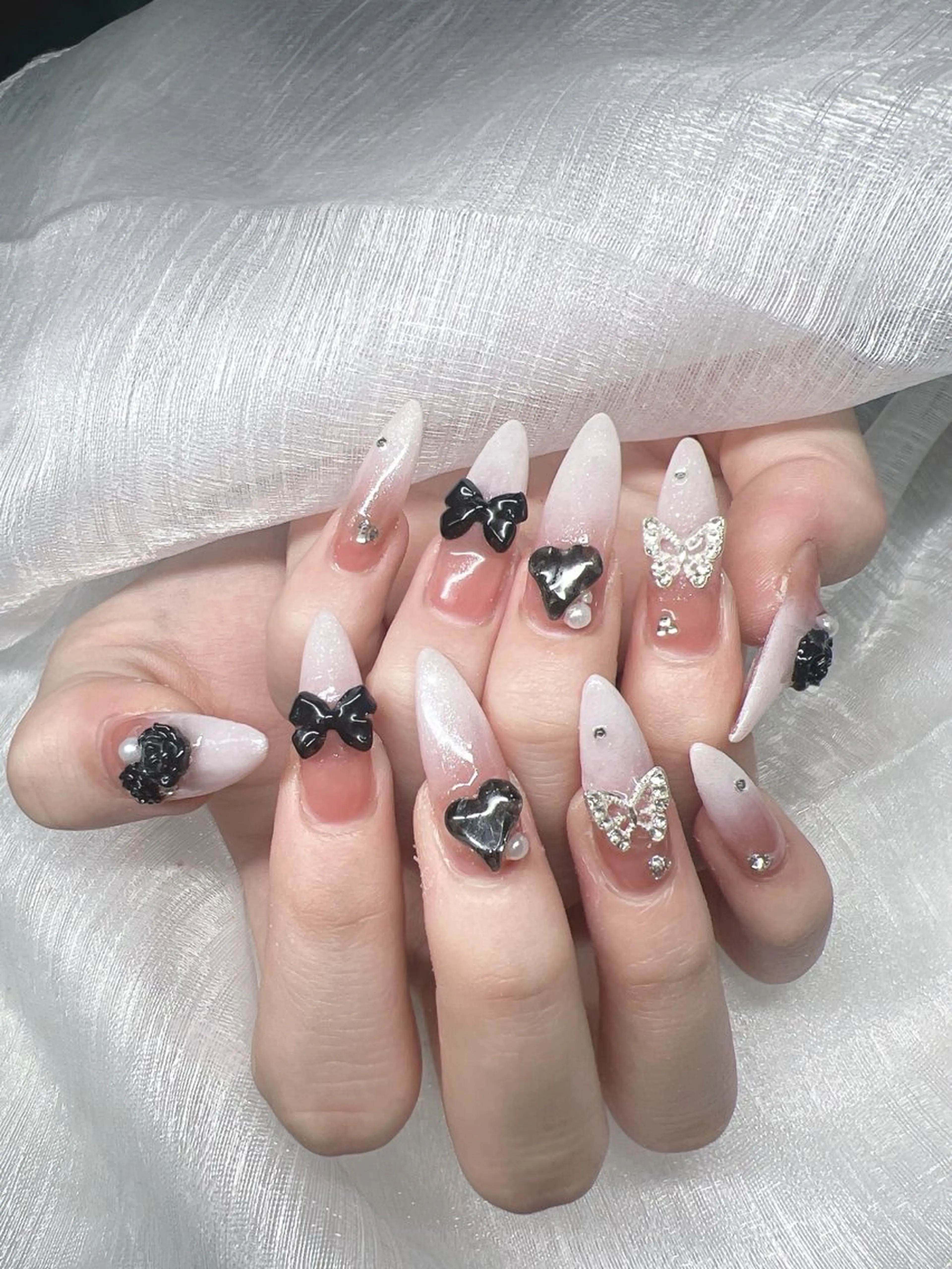 ネイル ハンドネイル Lee Nails チップ長さだし専門店のネイルデザイン