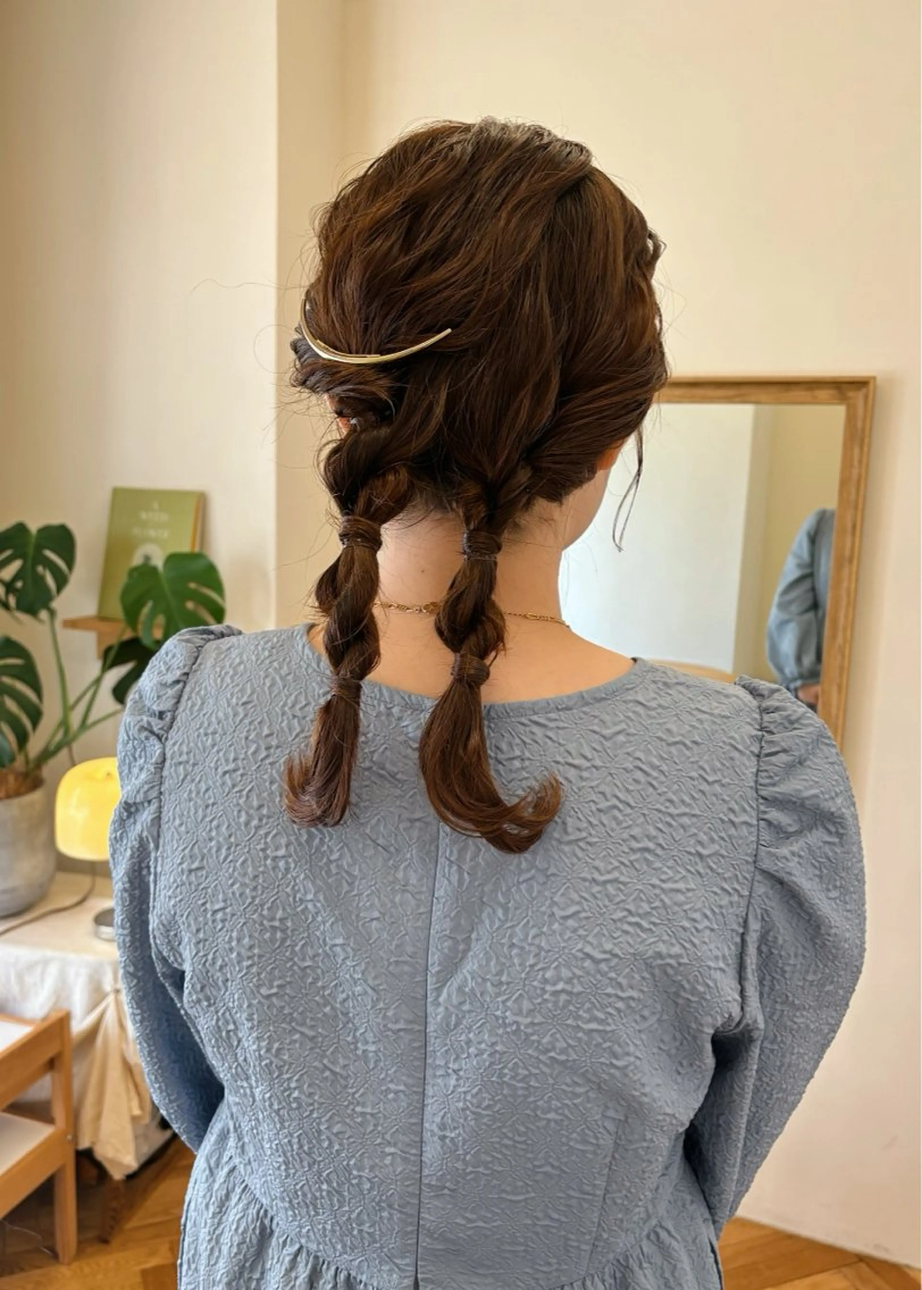 ミディアム ヘアアレンジ ヘアセット 西山 紗耶香🪽 透明感カラー/ボブのヘアスタイル