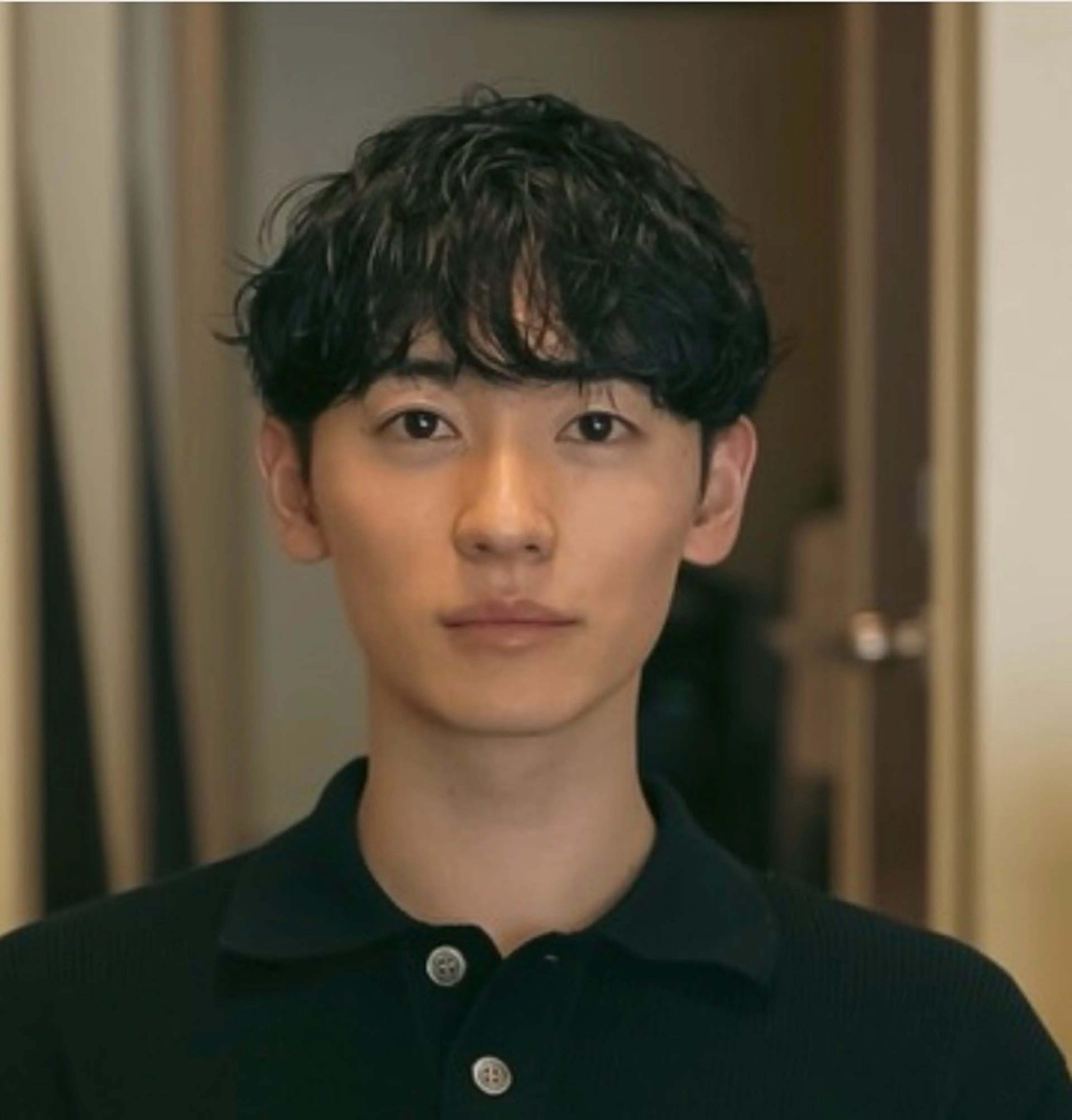 パーマ メンズ カット メンズ似合わせ タチカワユウキのヘアスタイル