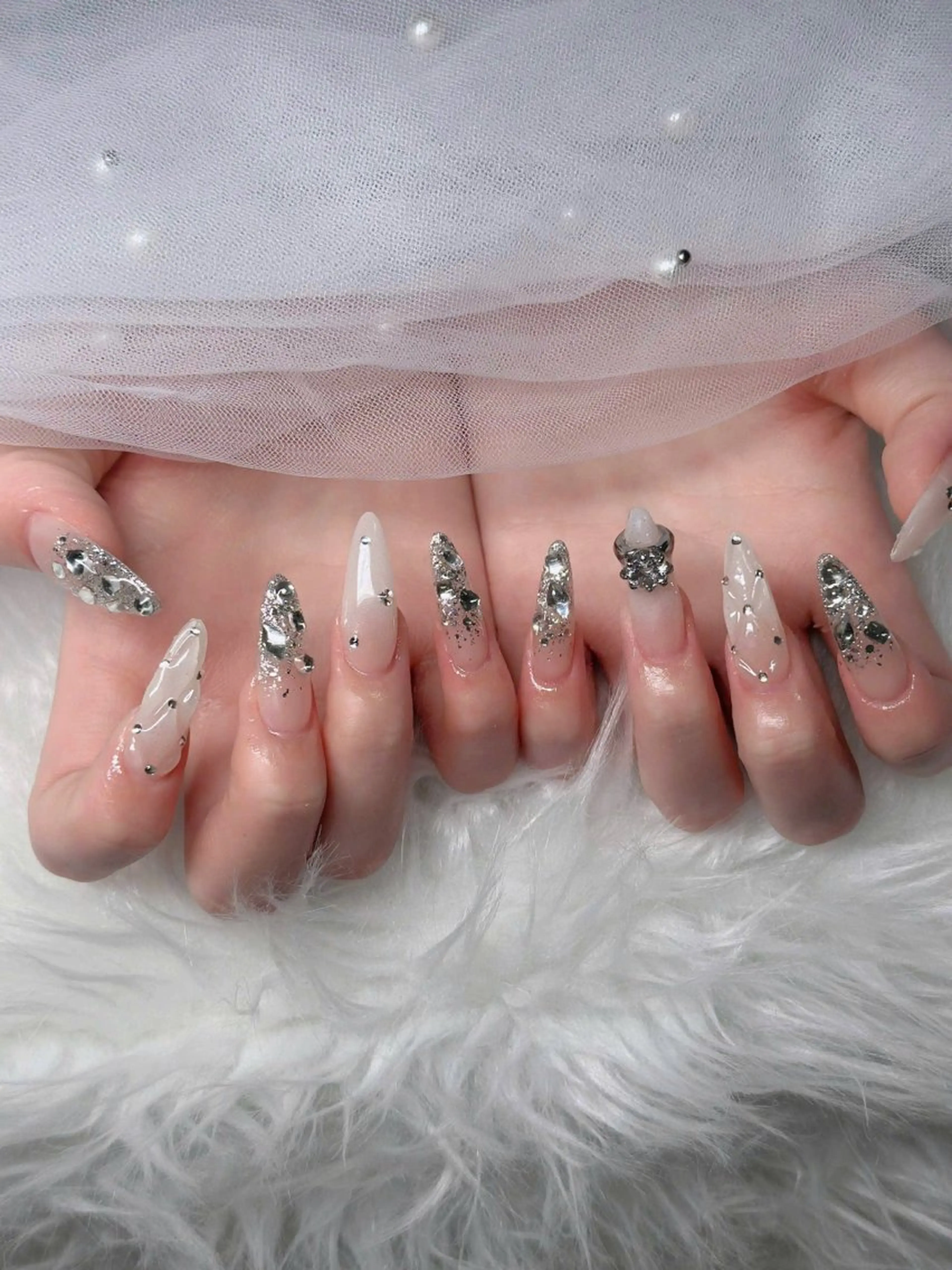 ネイル フレンチネイル ジェルネイル ハロウィン キラキラネイル 韓国ネイル H.baby Nail Salonのネイルデザイン