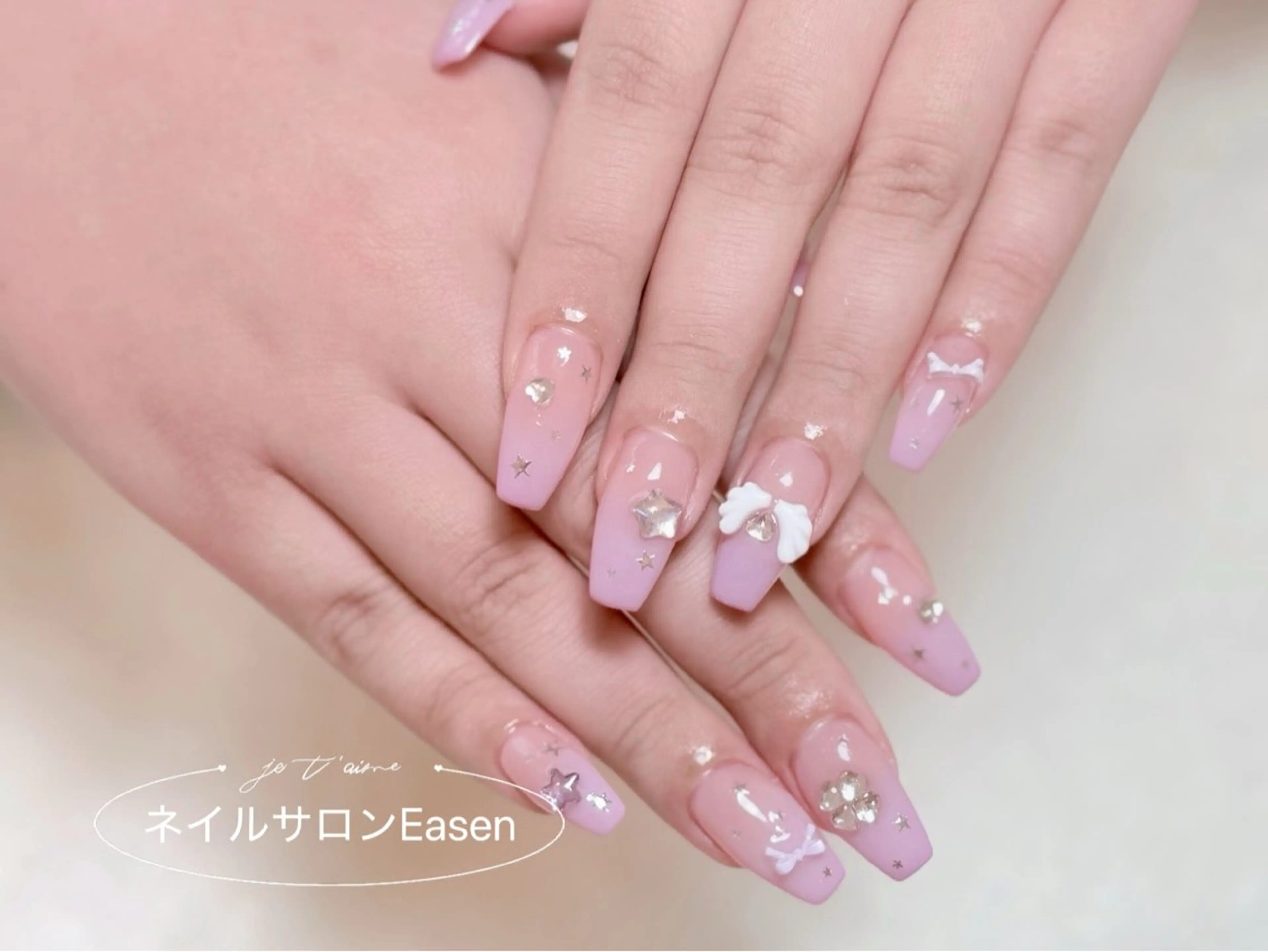 ネイル ネイルサロン Easenのネイルデザイン