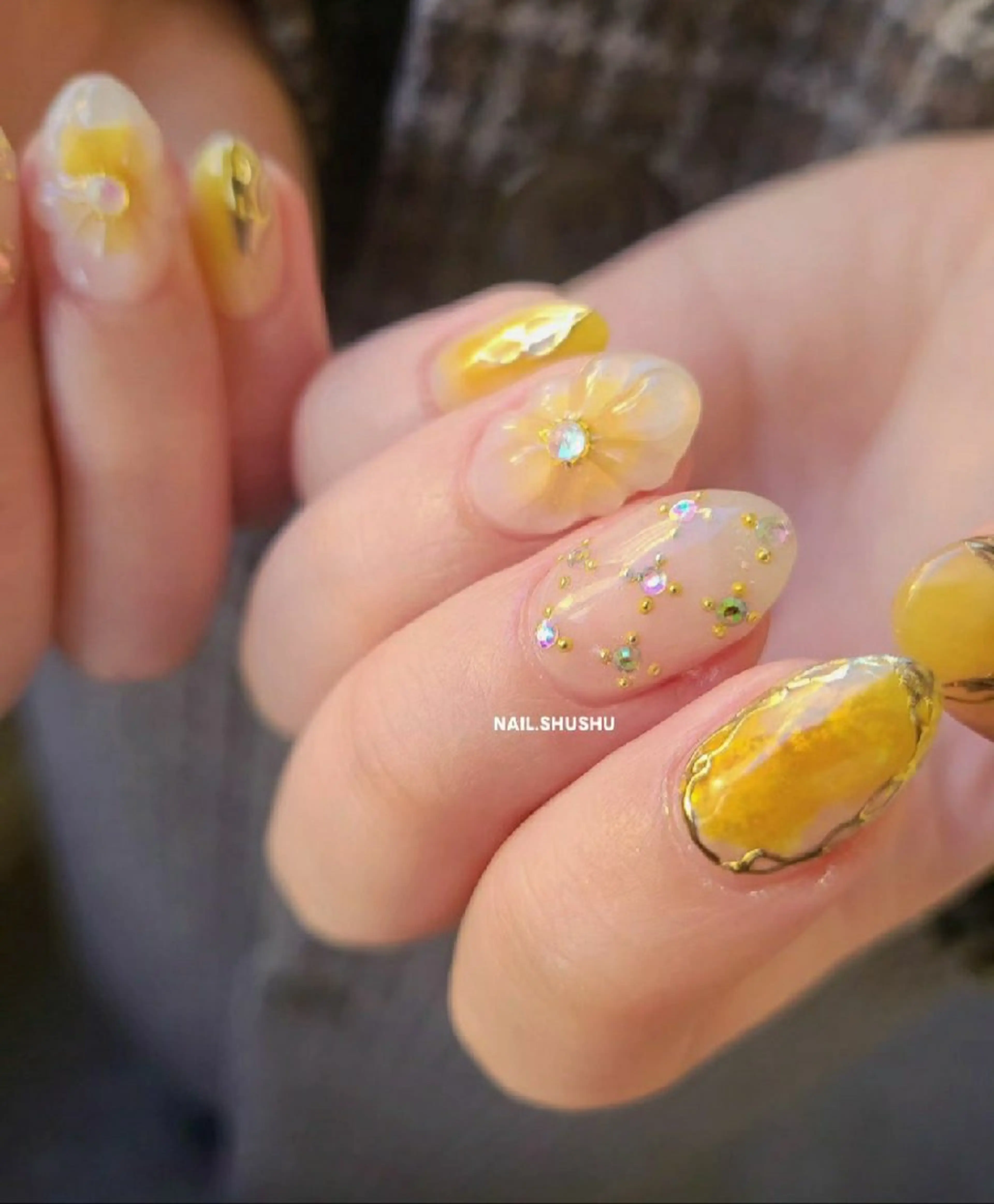 ネイル 持ち込み ニュアンスネイル ワンカラーネイル シンプルネイル 春ネイル ハンドネイル 3dパーツ/流行り 👧shushu❤️のネイルデザイン