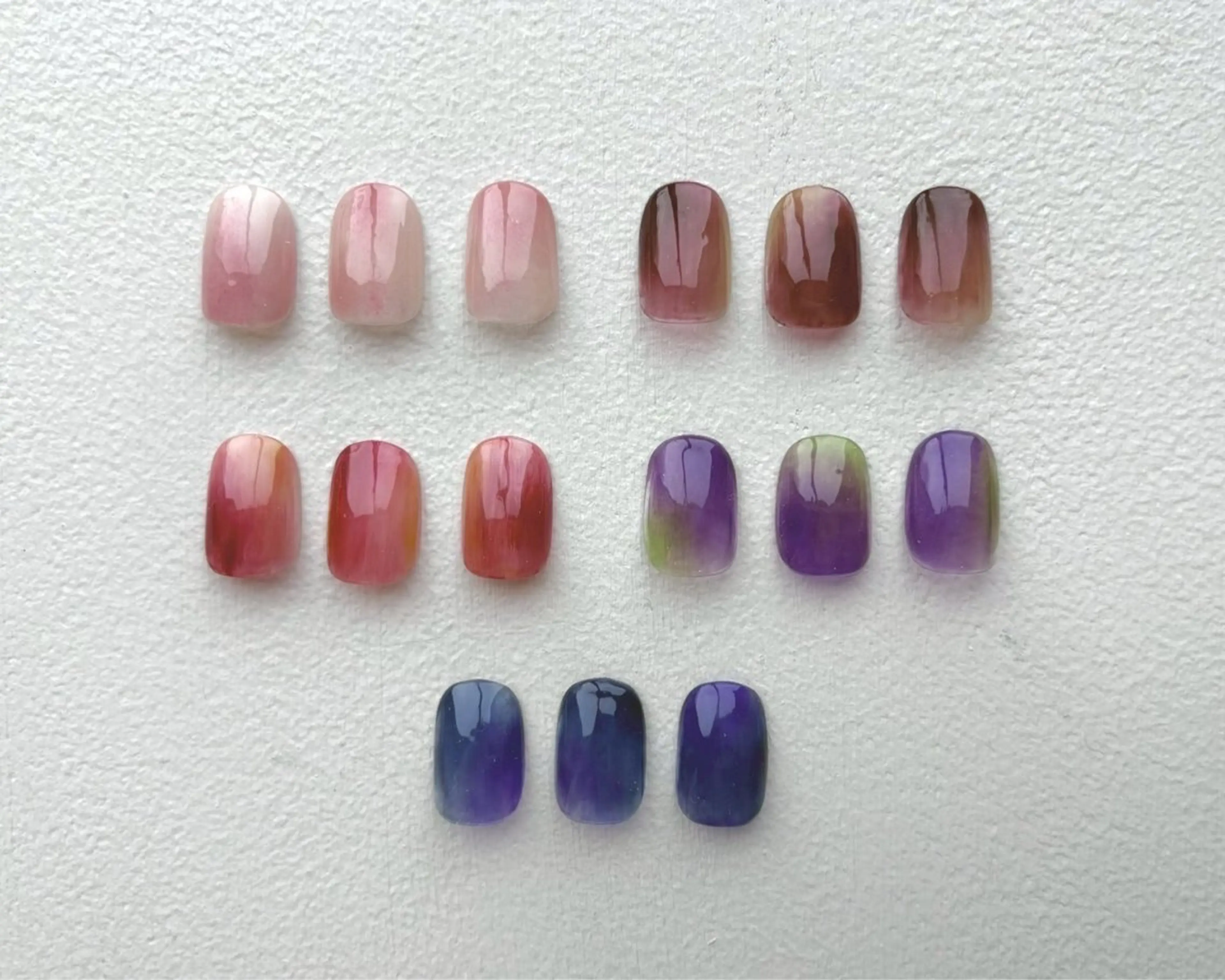 ネイル MIA LANDHAKATAのネイルデザイン