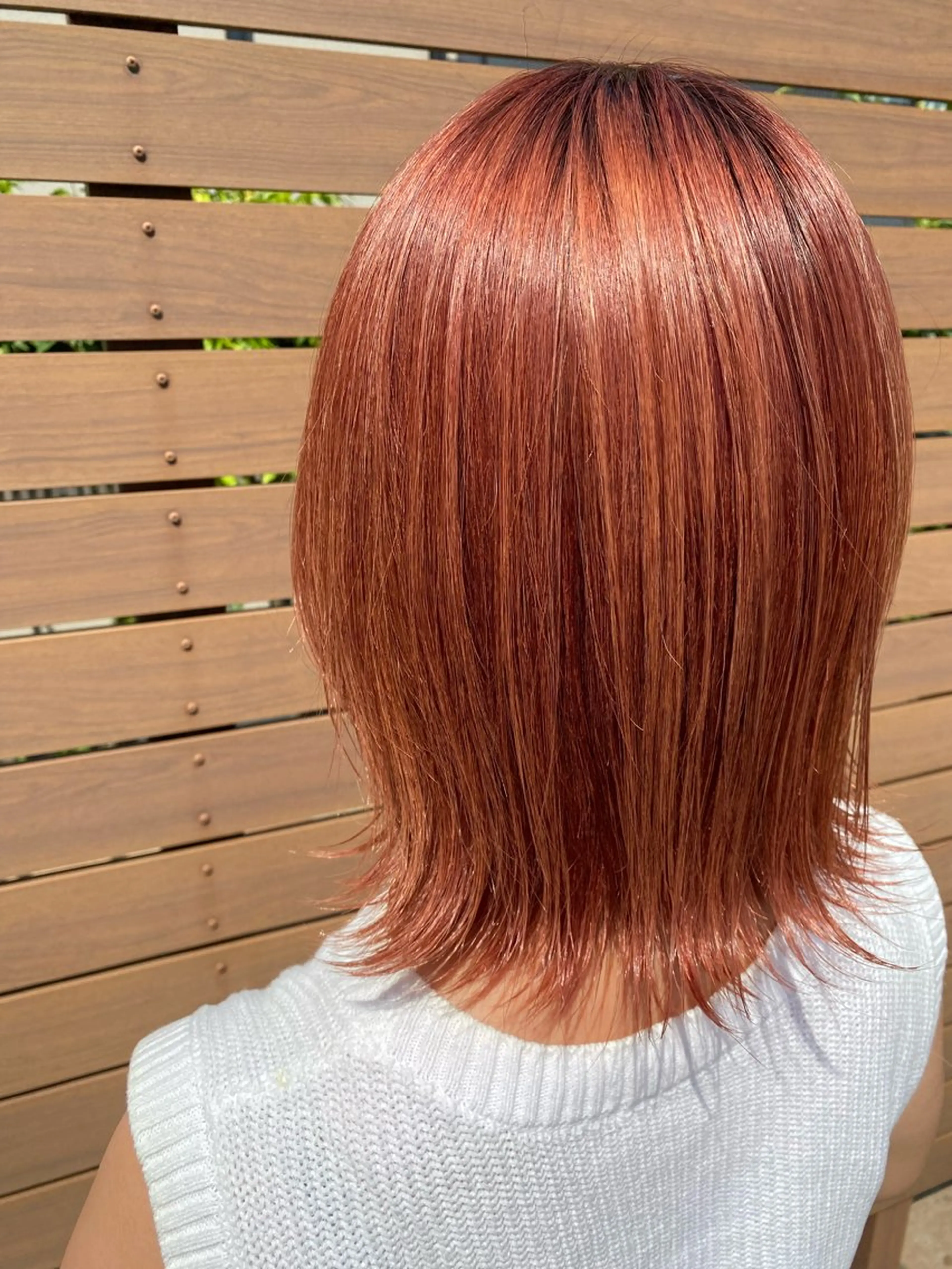 ミディアム カラー 小坂 麻綾のヘアスタイル