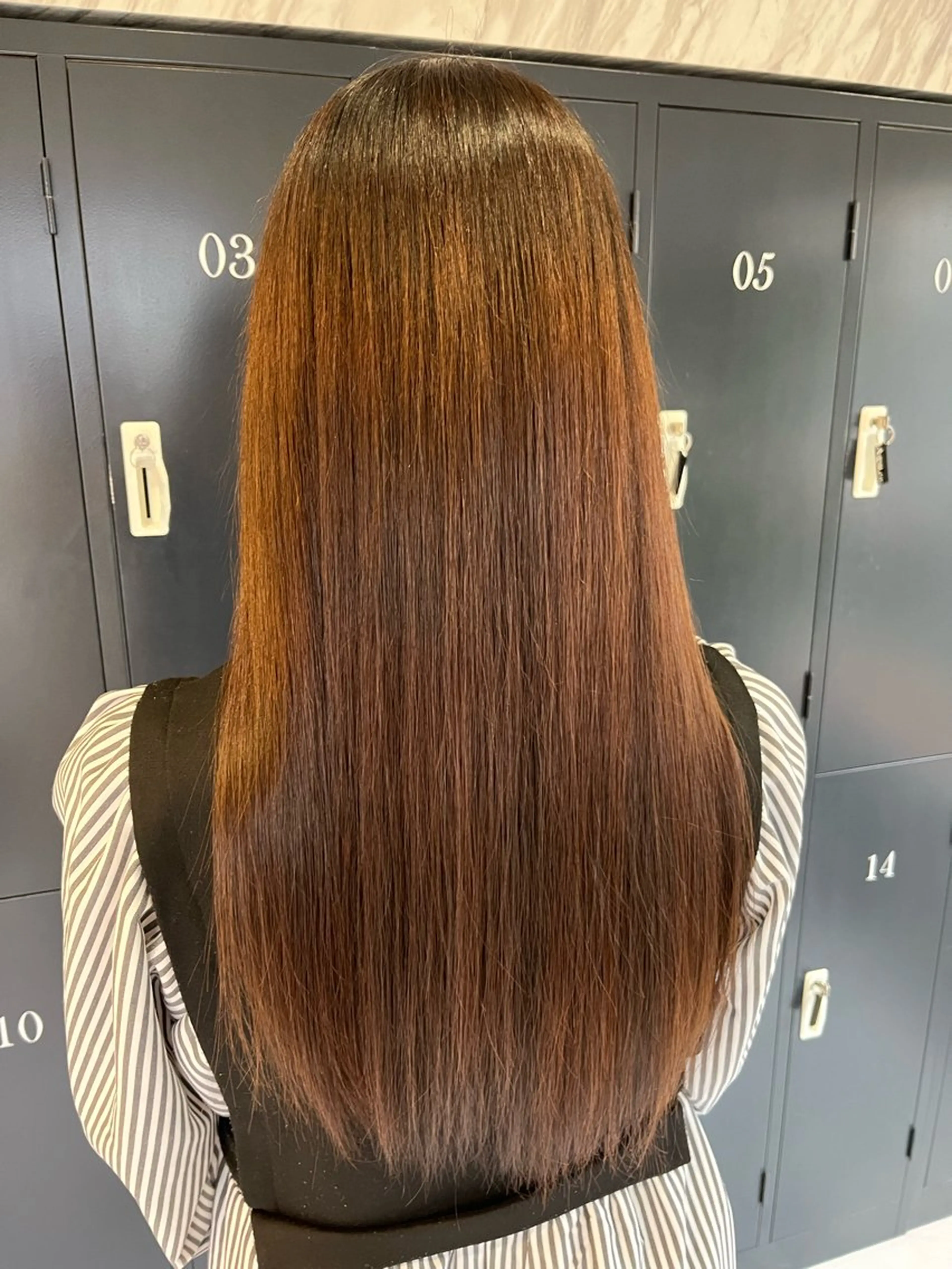 ロング 荒木 美沙樹のヘアスタイル