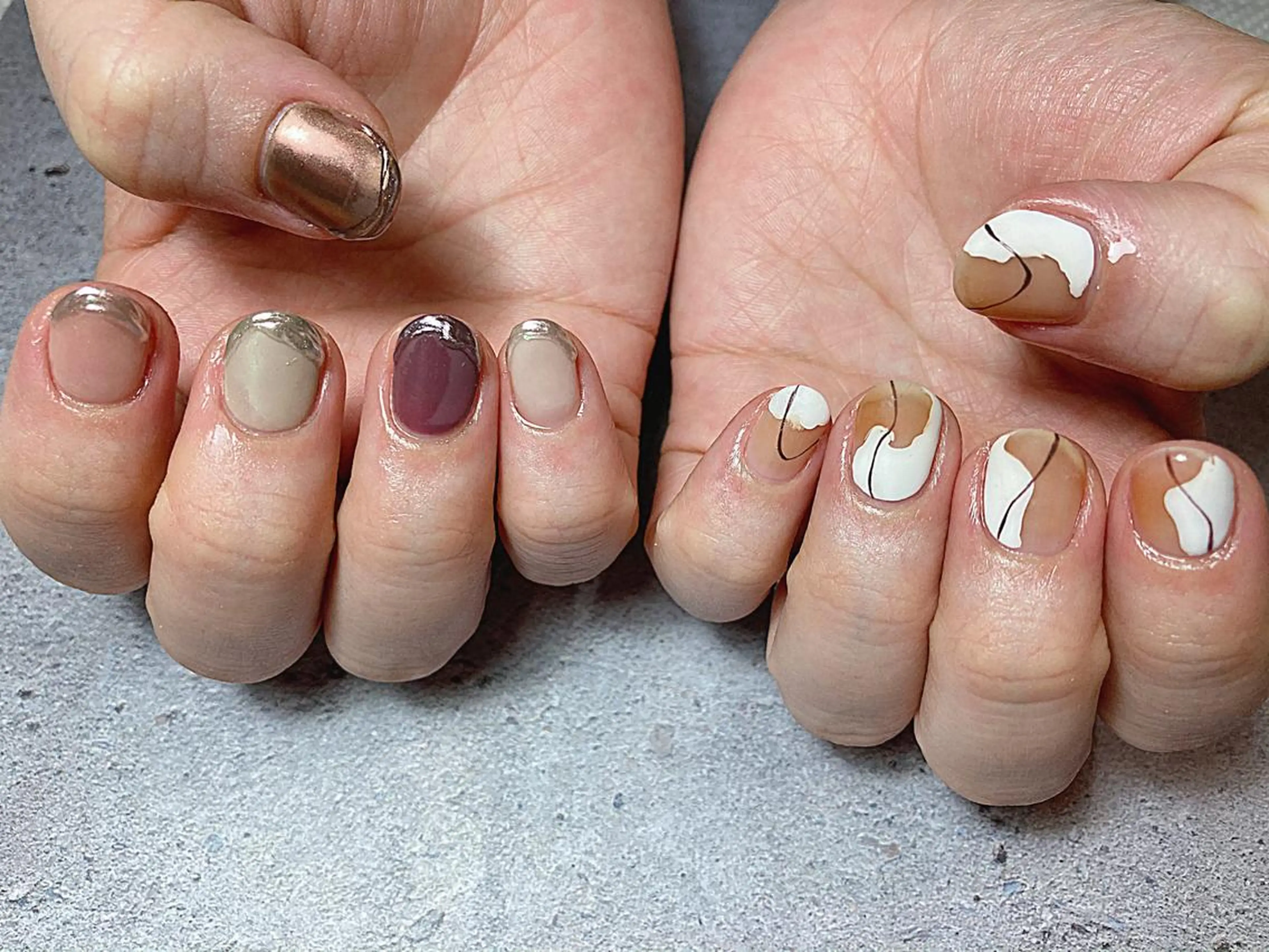 ショート カラー ネイル マツエク・マツパ illum hicariのネイルデザイン