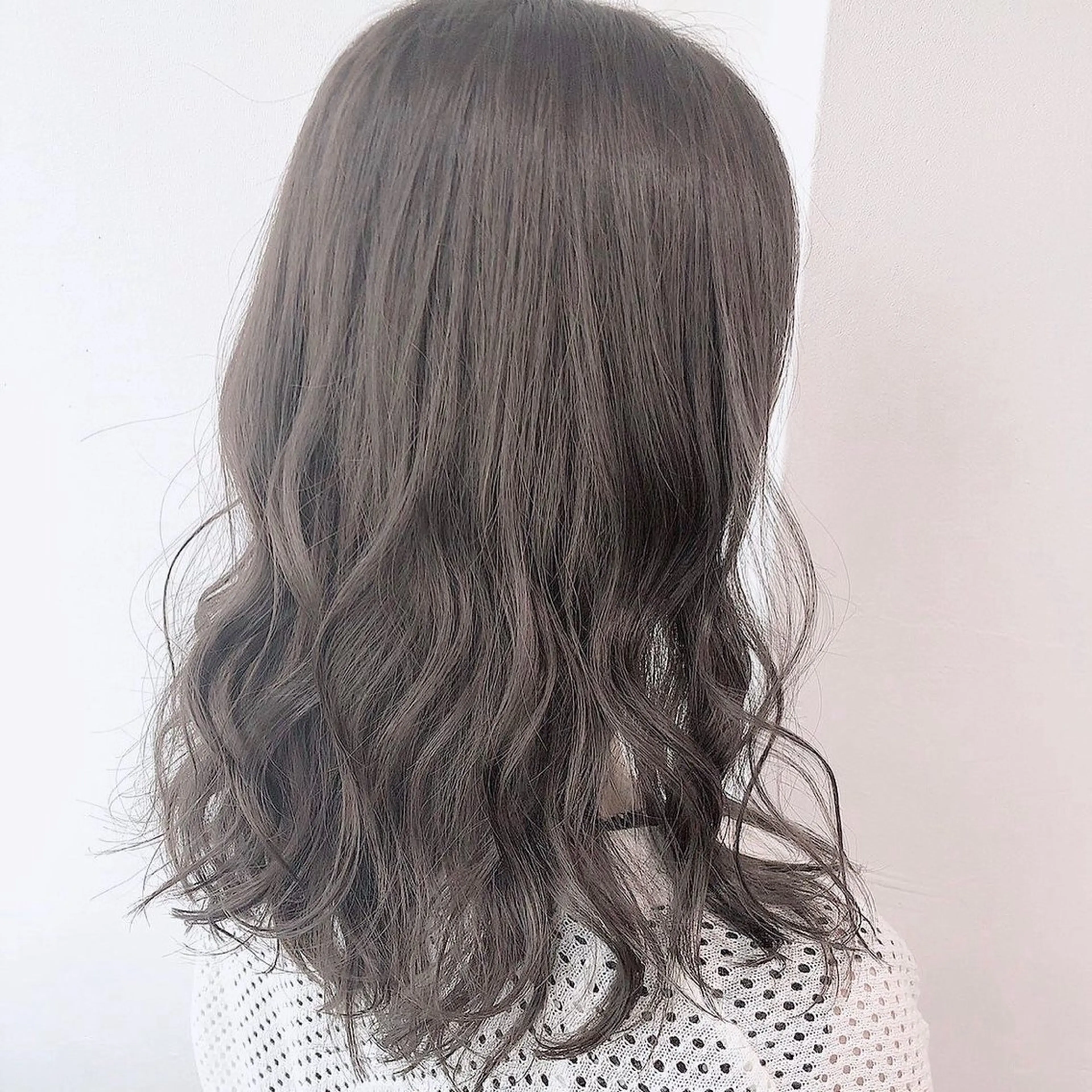 カラー グレージュ アイスグレージュ 恵比寿🌱カナヤマ タイチのヘアスタイル