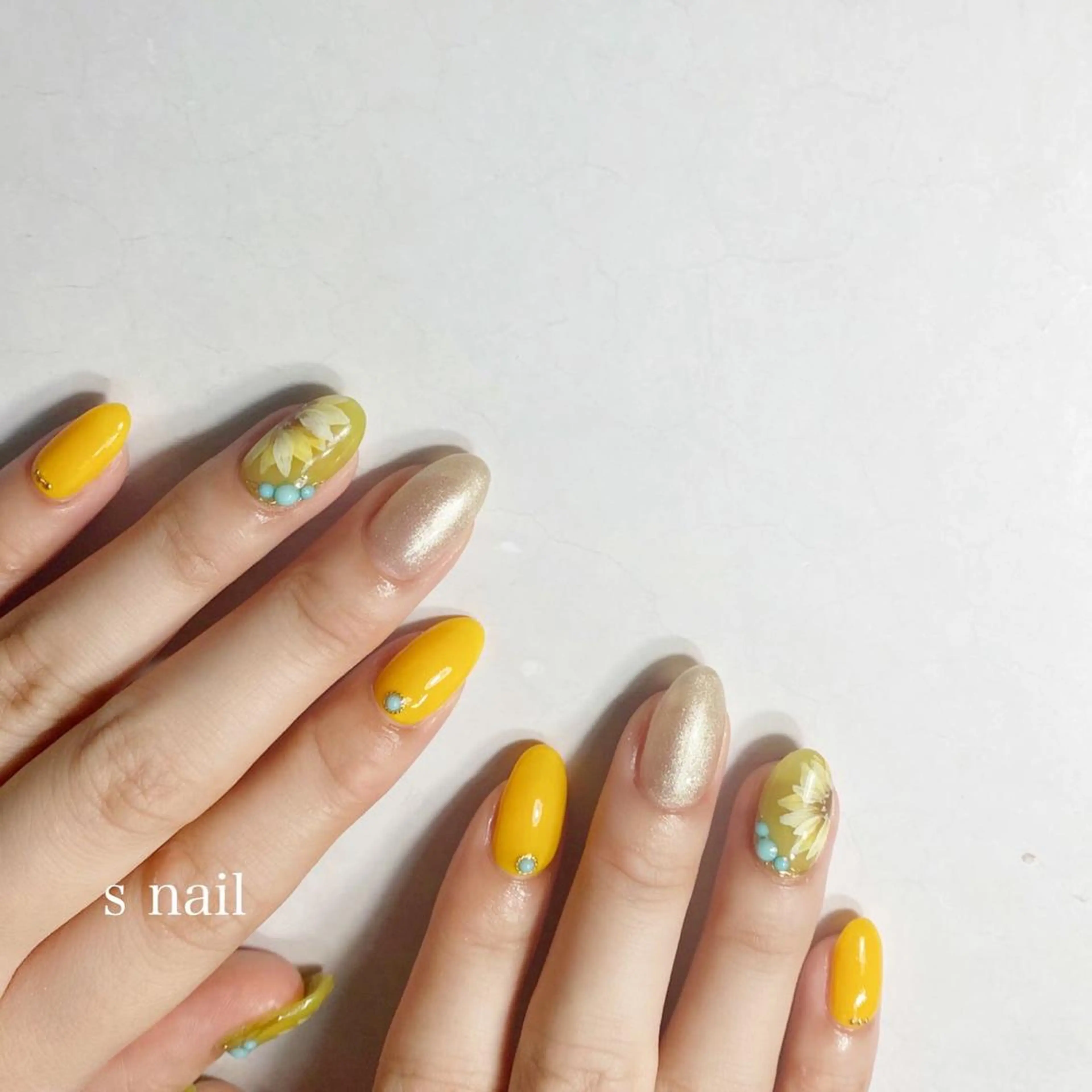 ネイル ハンドネイル s nail さとよしみゆきのネイルデザイン