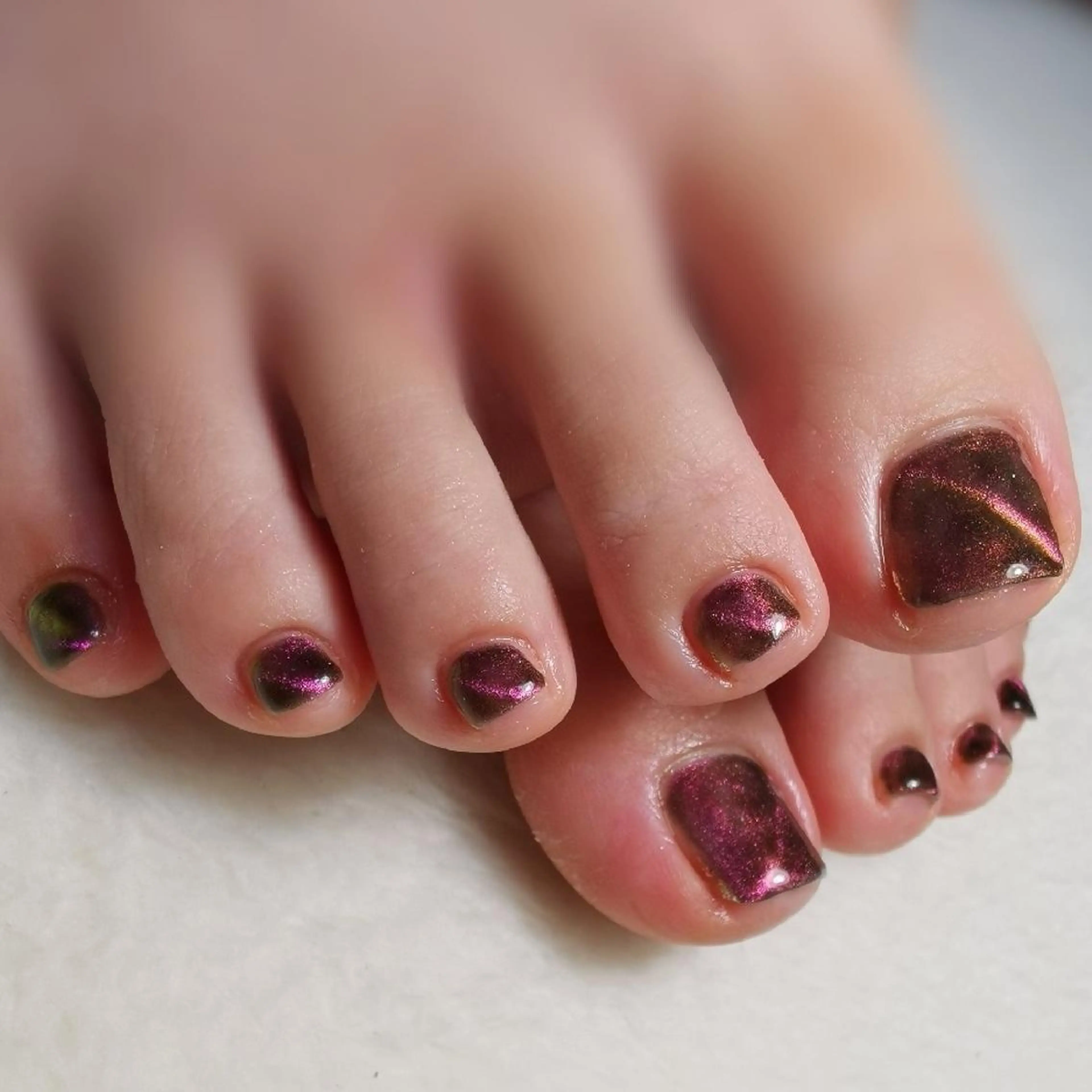 ネイル オーロラネイル ジェルネイル マグネットネイル フットネイル reve あやののネイルデザイン