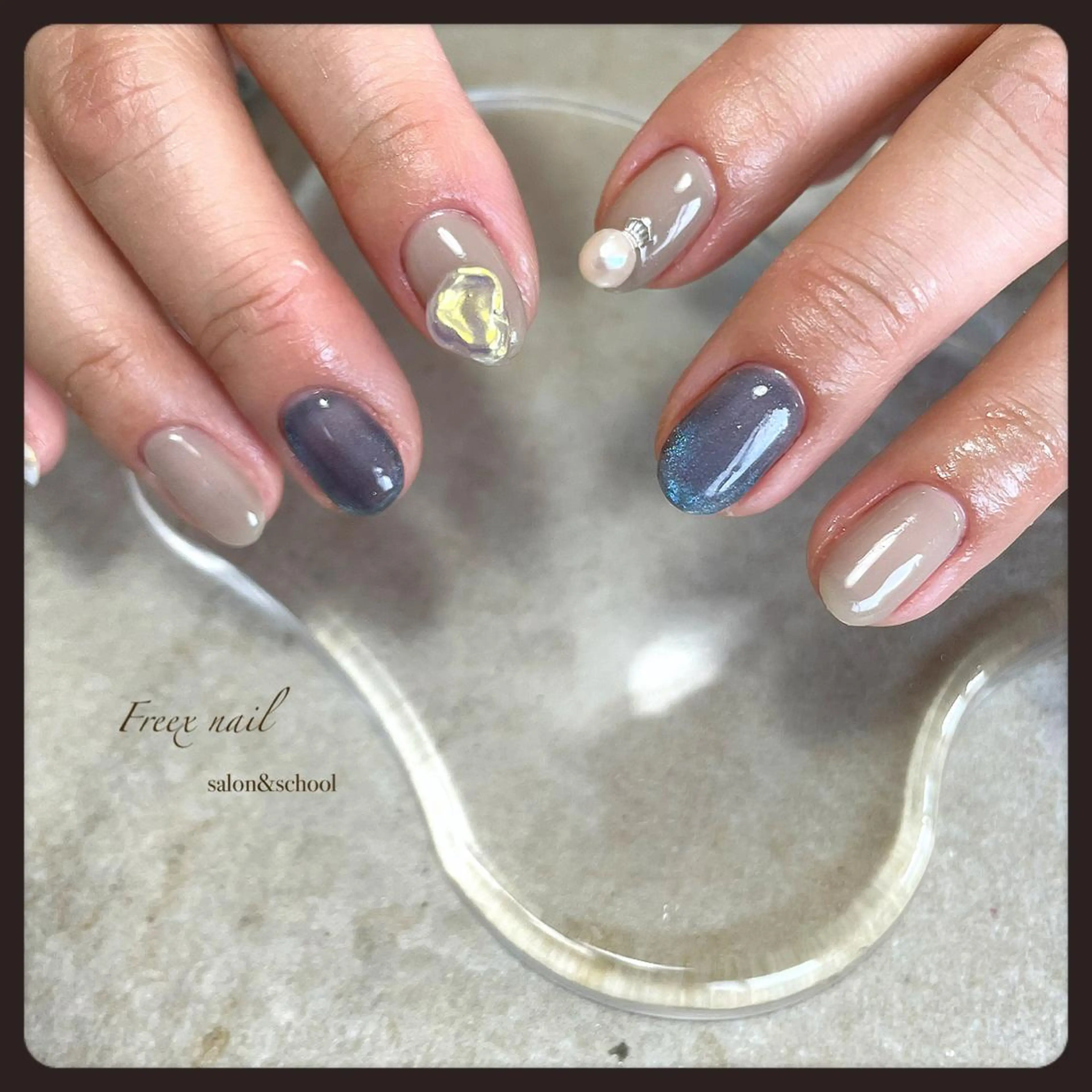 ネイル マグネットネイル ハンドネイル ハンドケア freex nail /ニュアンス/個性派のネイルデザイン