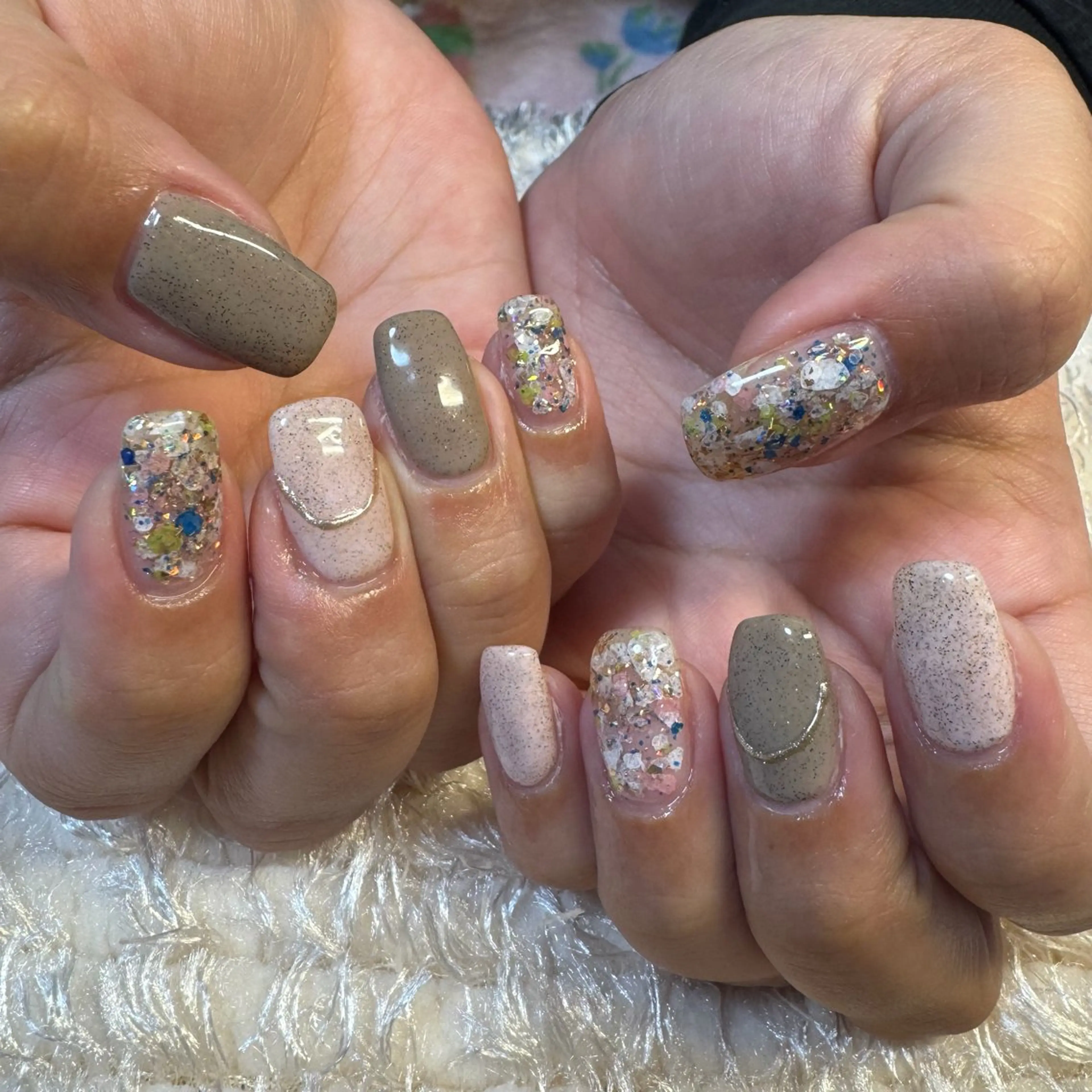 ネイル ハンドネイル フットネイル nailsalon momoのネイルデザイン