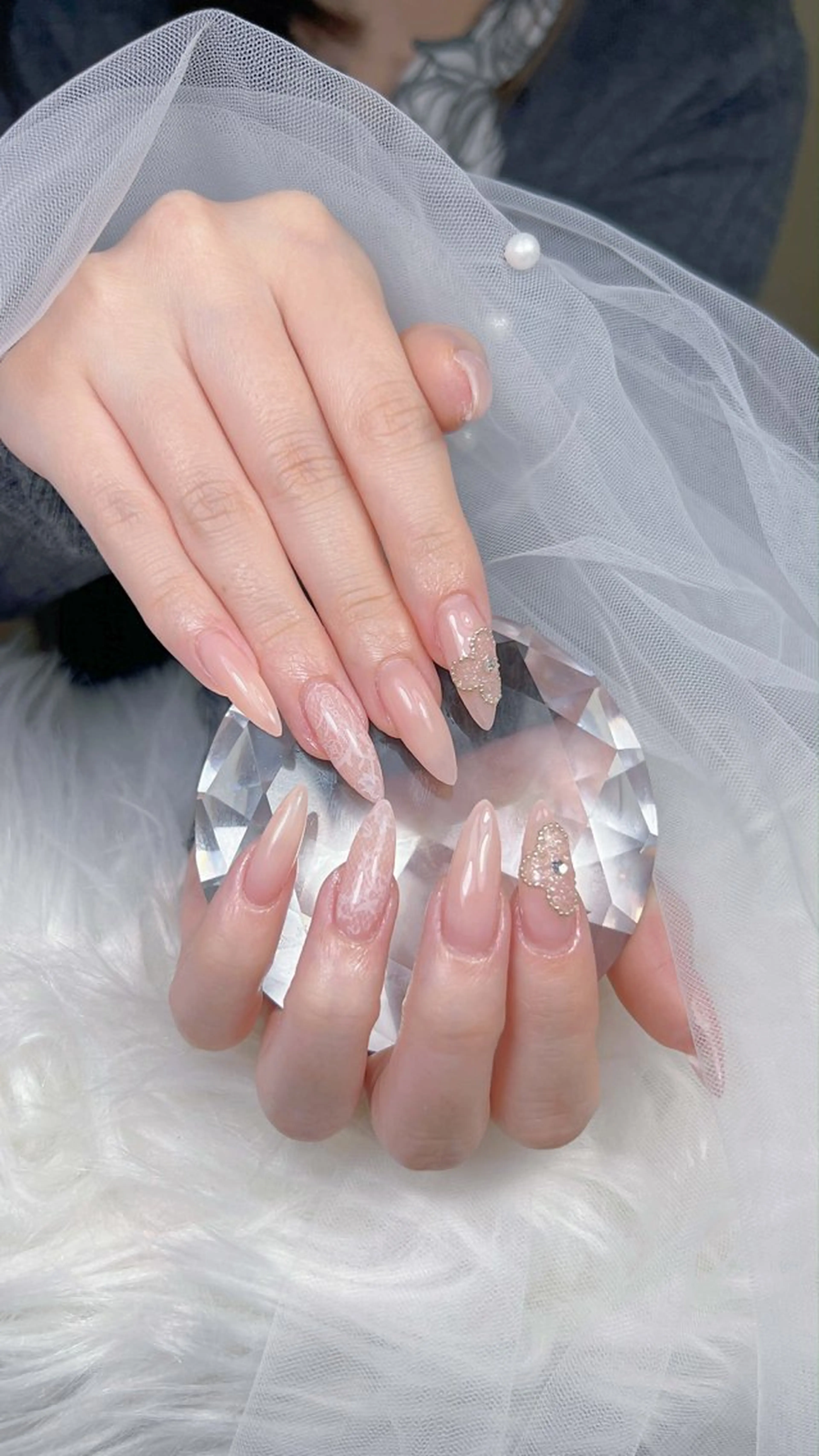 ネイル アートネイル オーロラネイル チークネイル 長さ出し フットネイル Miya _nailのネイルデザイン