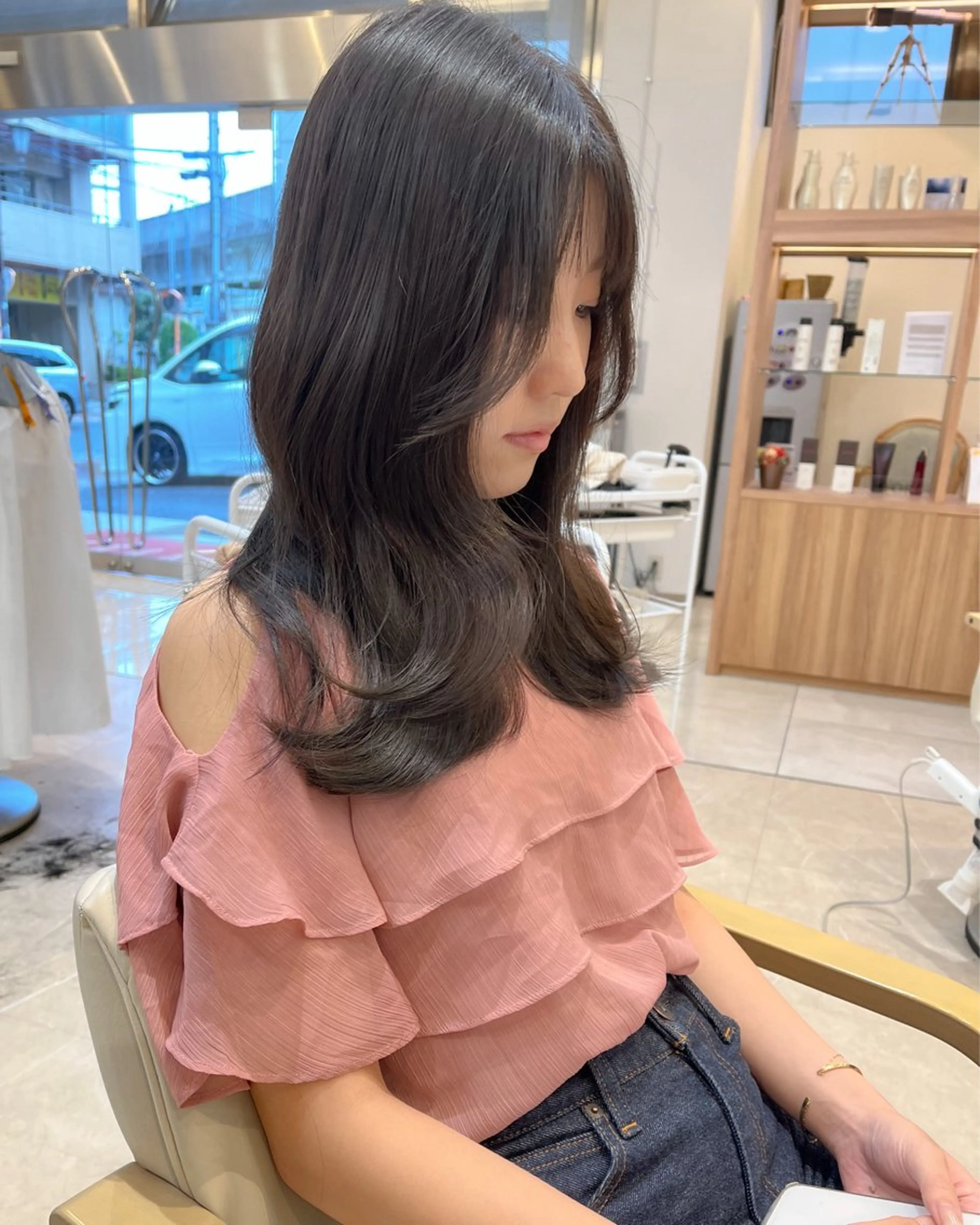 セミロング カラー 顔周りカット カット ヘアカラー トリートメント ミタニ/髪質改善 /レイヤーカットのヘアスタイル