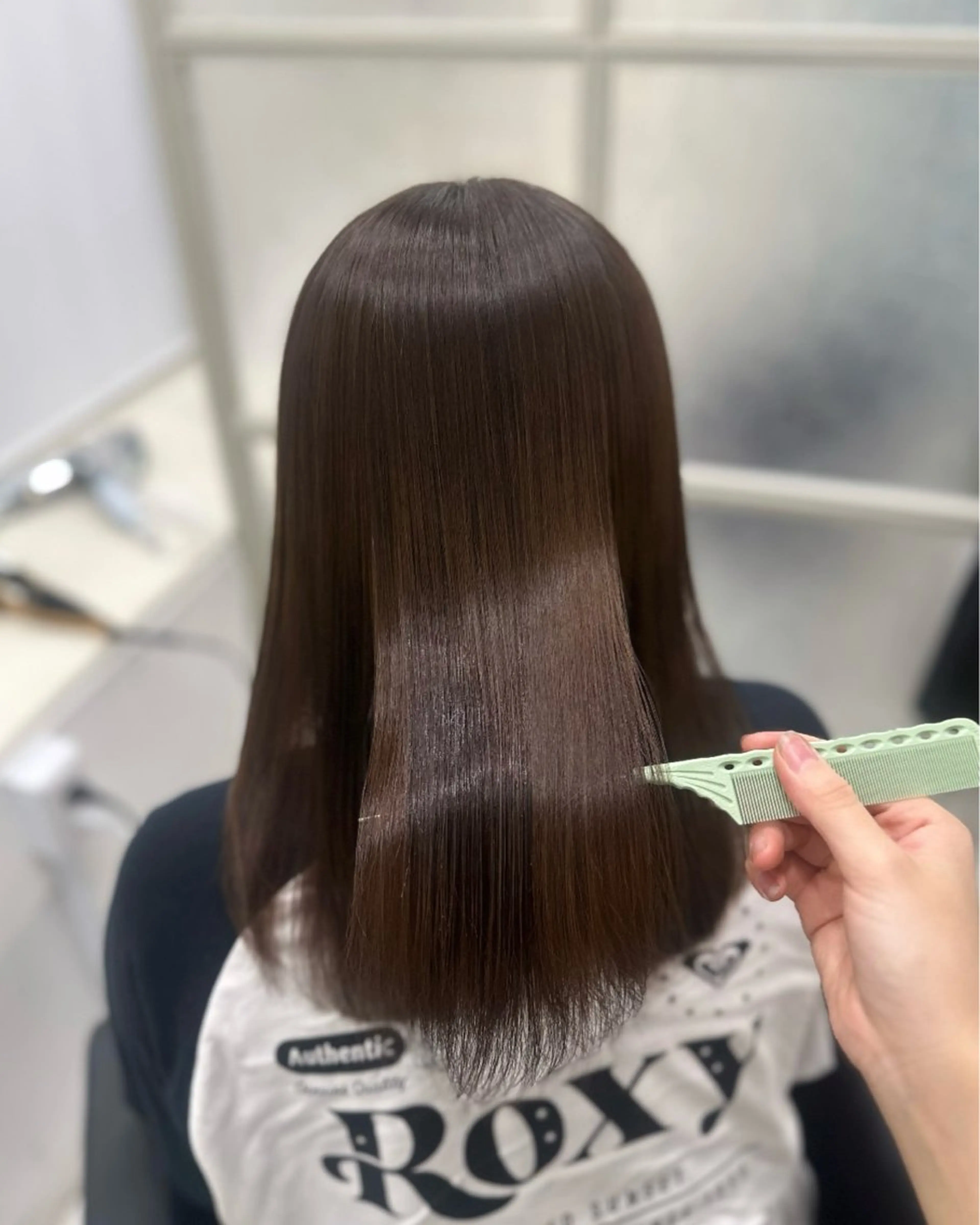 セミロング 顔周りカット 酸性ストレート ヘアカラー 縮毛矯正 トリートメント 韓国ヘア/髪質改善 /natsuki🧸のヘアスタイル