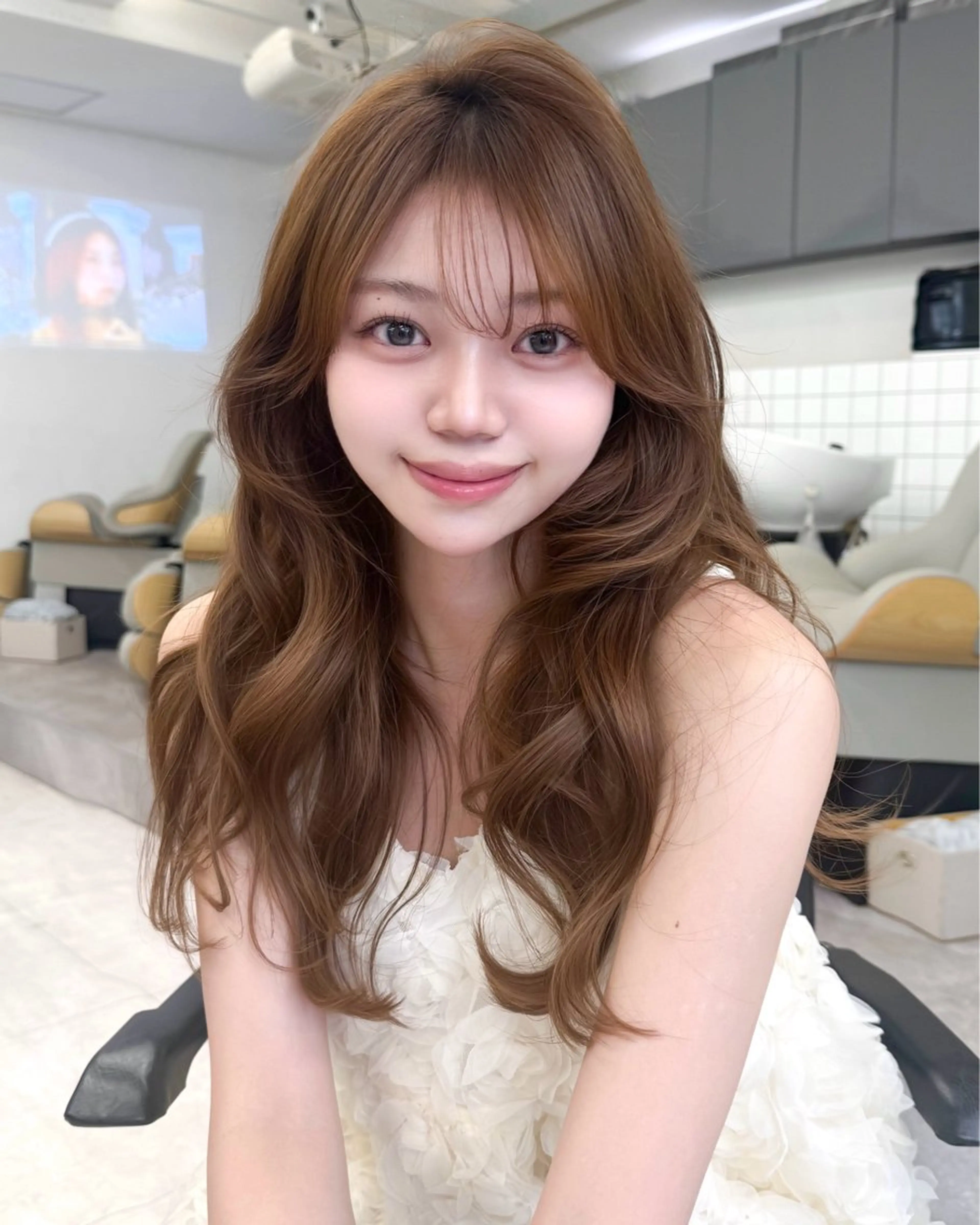 ロング カラー ヘアカラー トリートメント 韓国ガーリーヘア🎀 Sayaka🤍のヘアスタイル