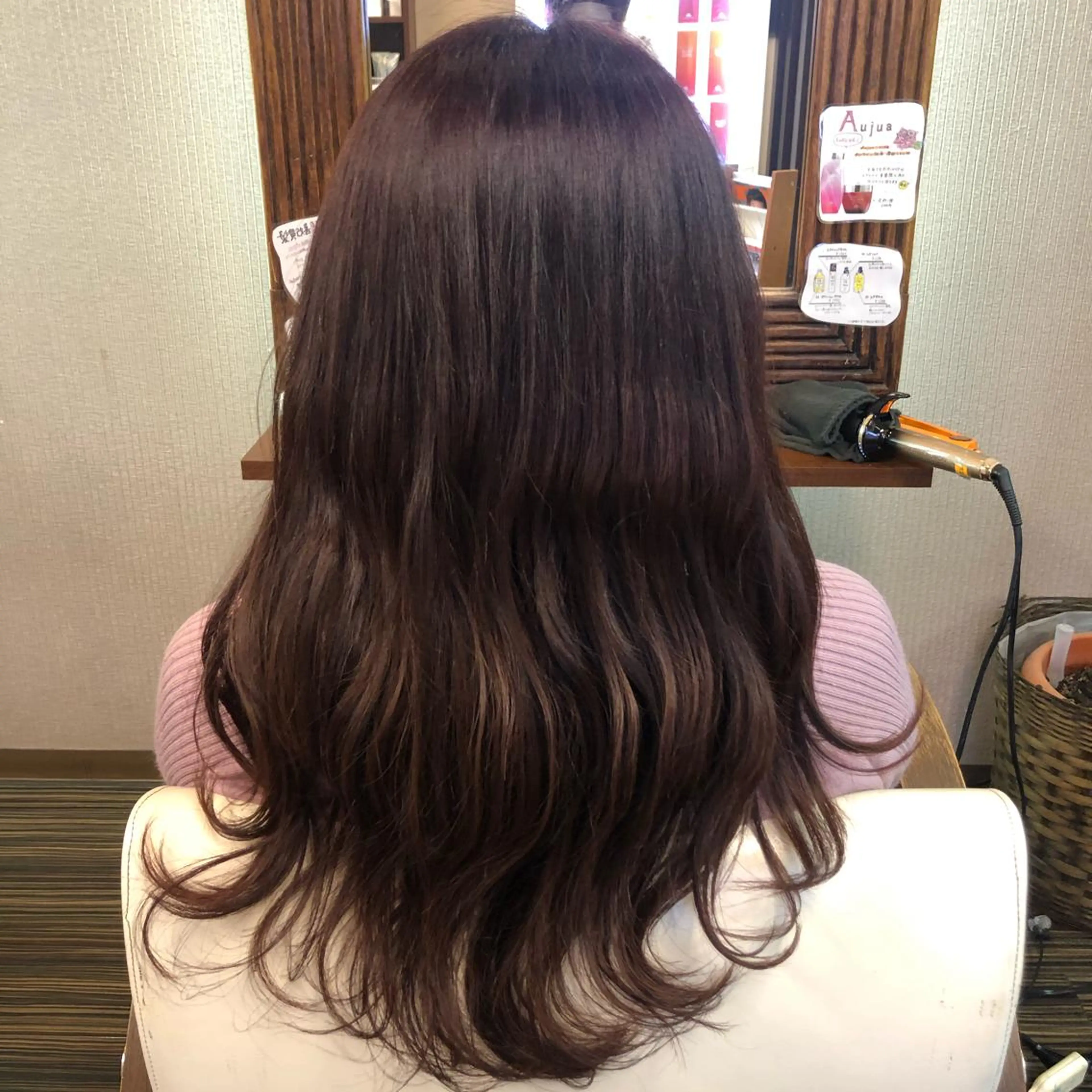 カラー ヘアカラー トリートメント 山崎 絵莉香のヘアスタイル