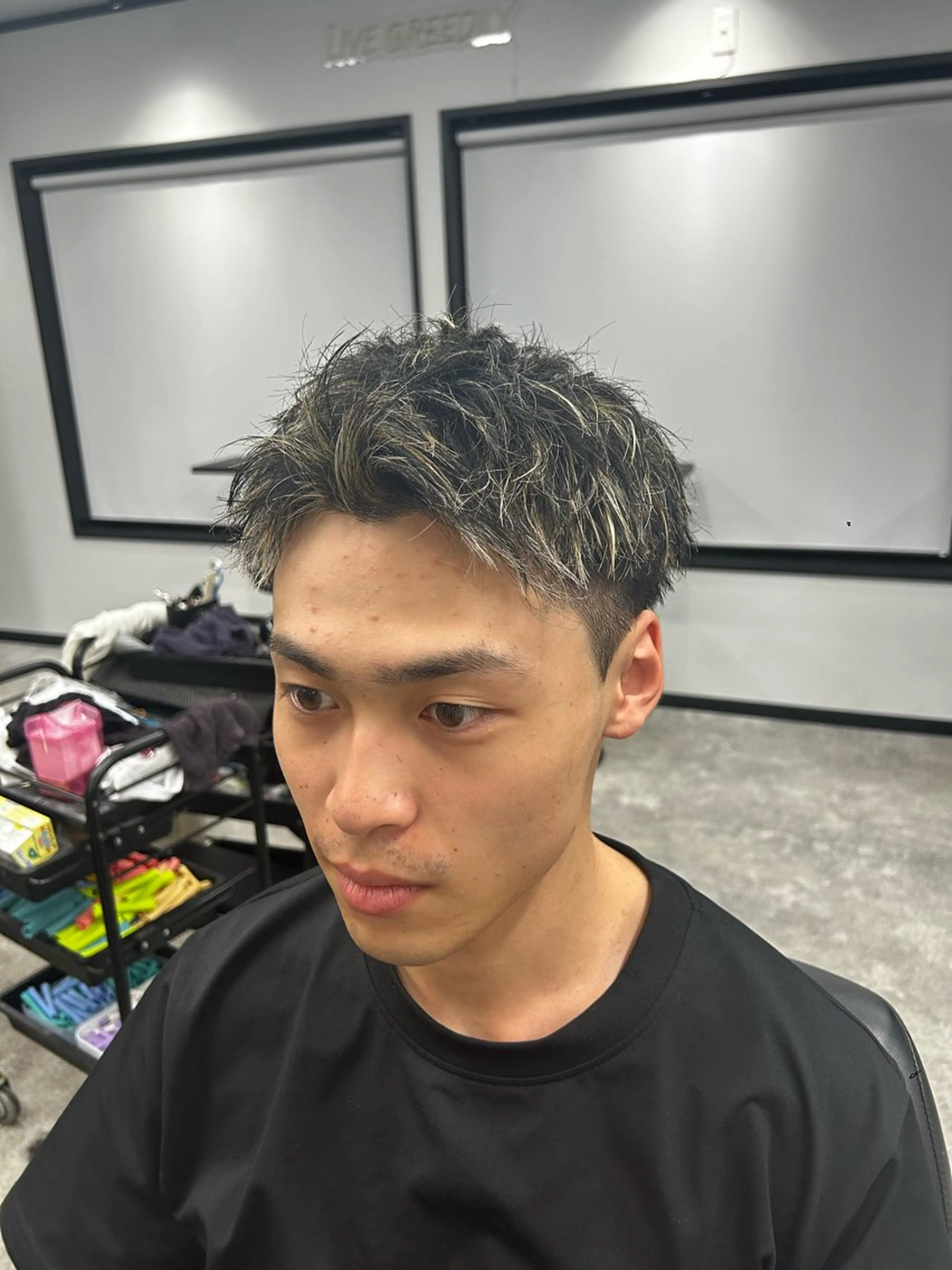 ショート メンズ アップバング メンズハイライト ハイライト ショートヘア カット ヘアカラー メンズカット/ メンズパーマ/佐藤のヘアスタイル