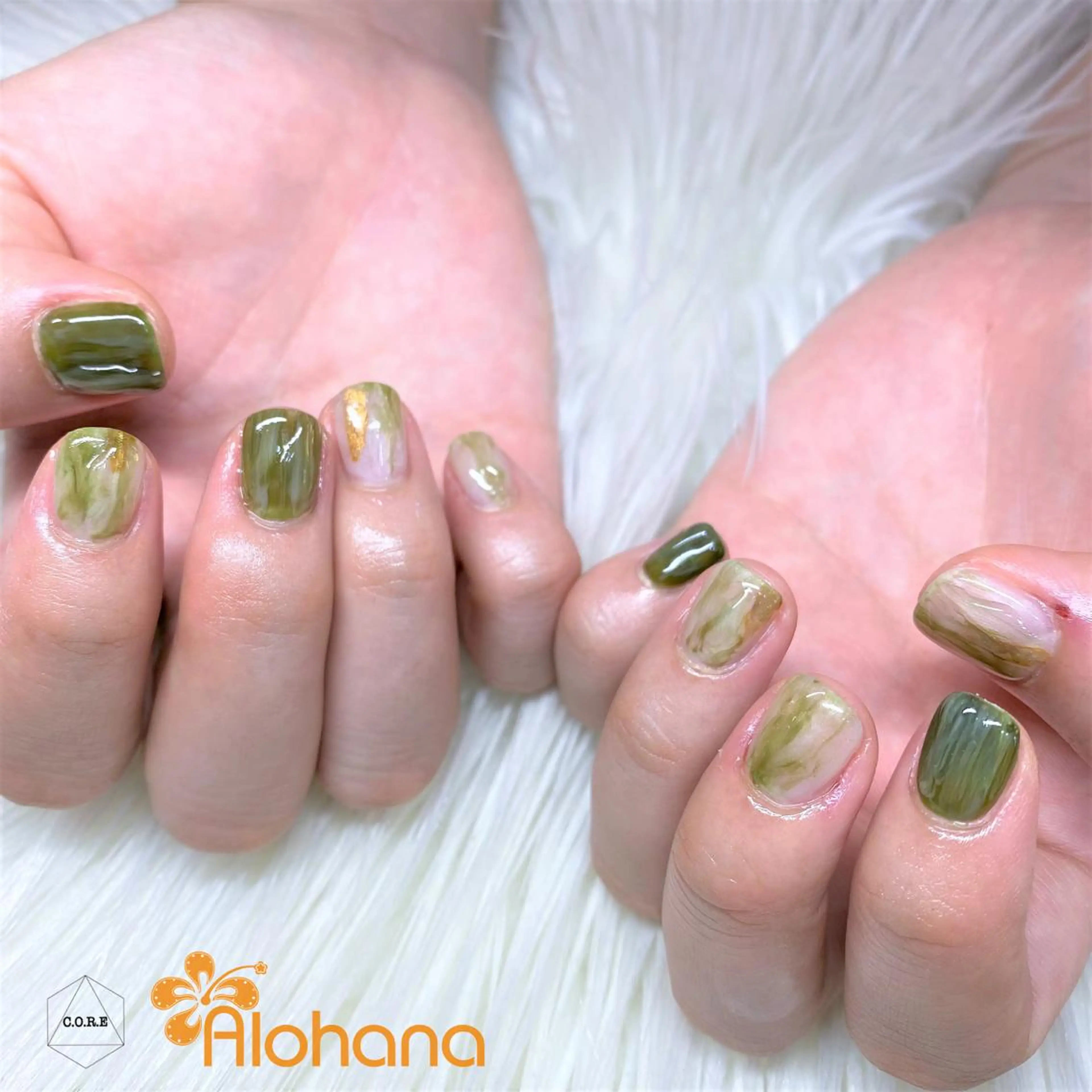 ネイル ニュアンスネイル ハンドネイル Alohana Minaのネイルデザイン