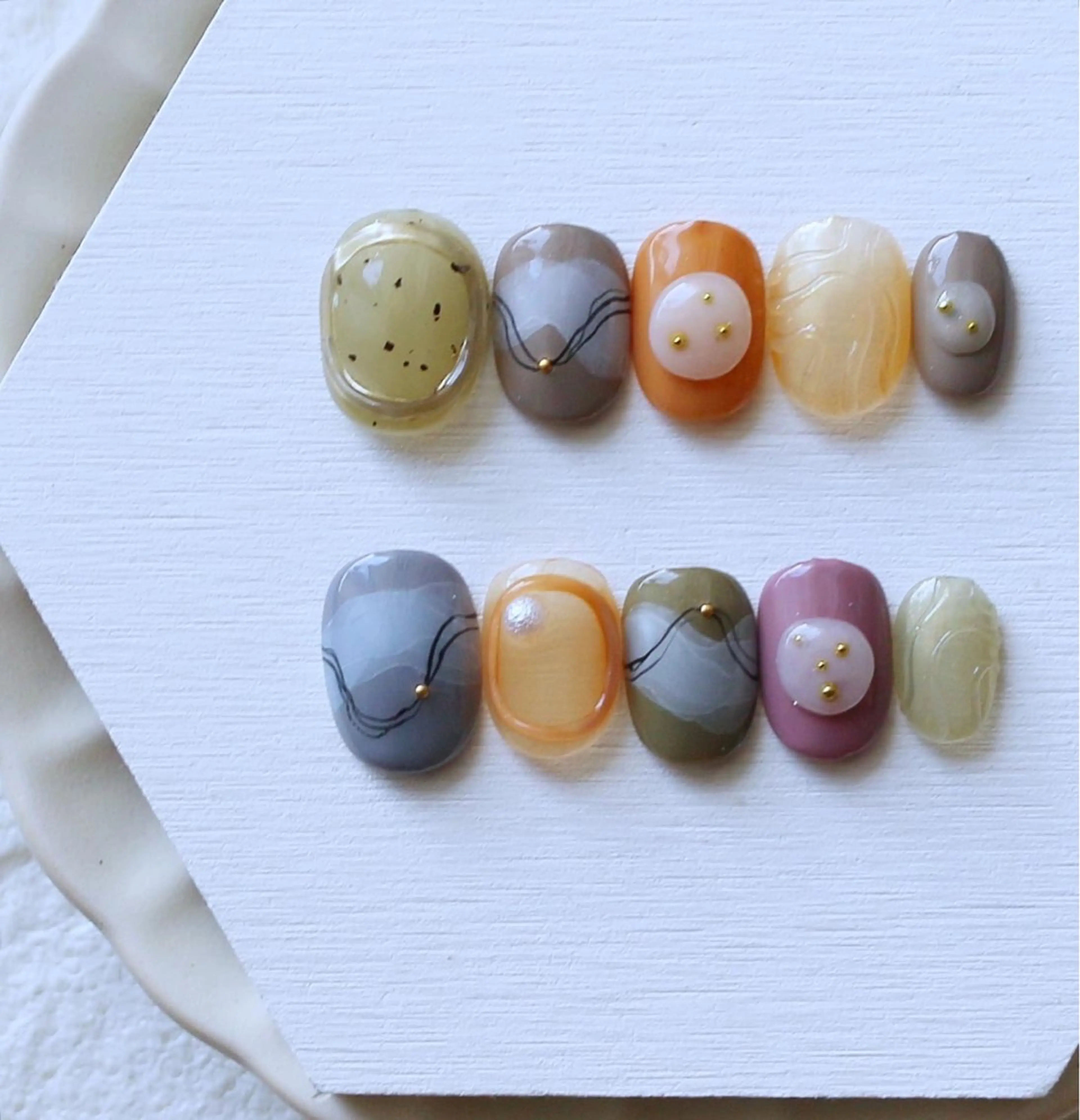 ネイル ミラーネイル ニュアンスネイル ハンドネイル Baku Nailsのネイルデザイン