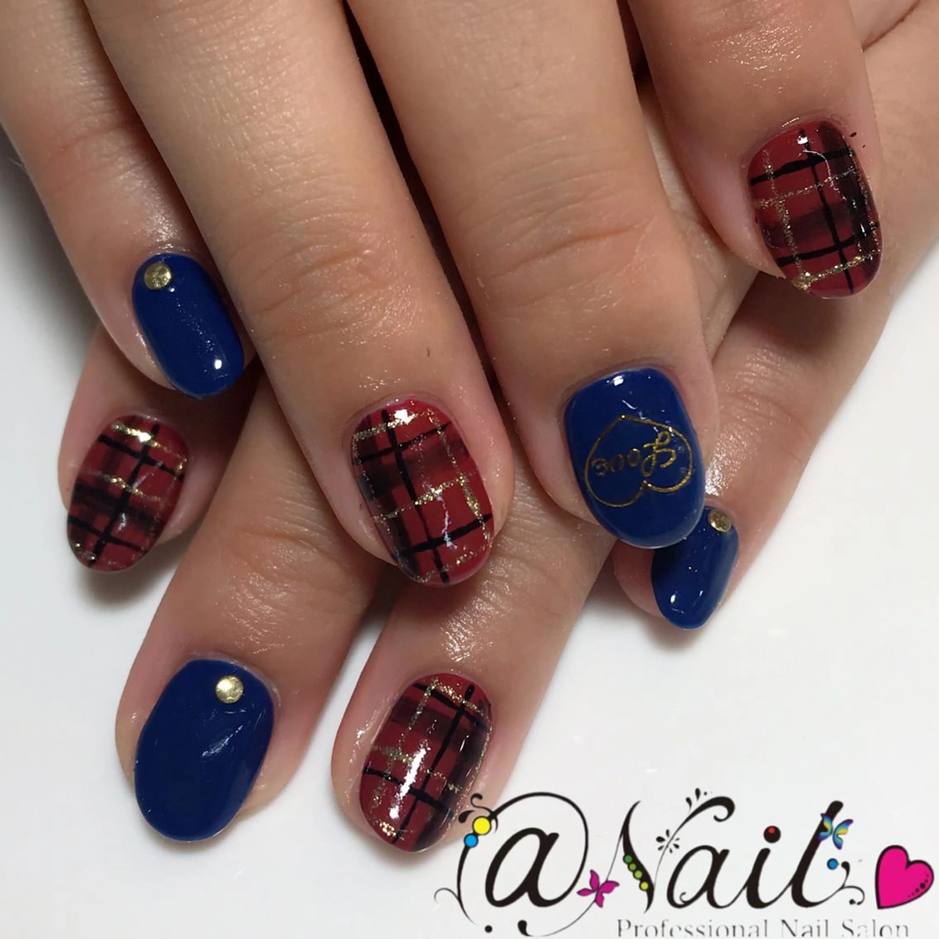 ネイル 小尾 栞のネイルデザイン