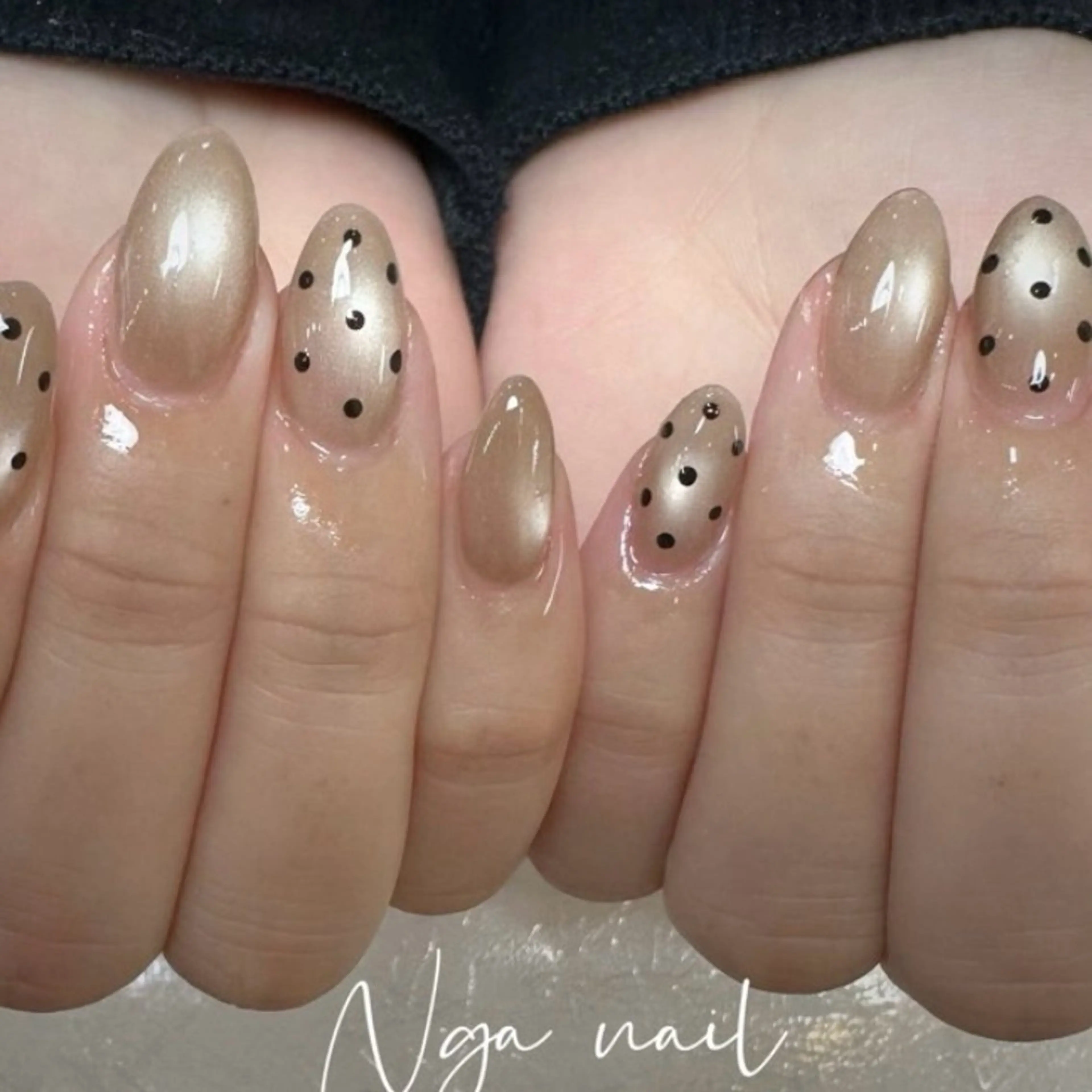 ミディアム ガー NAILのネイルデザイン