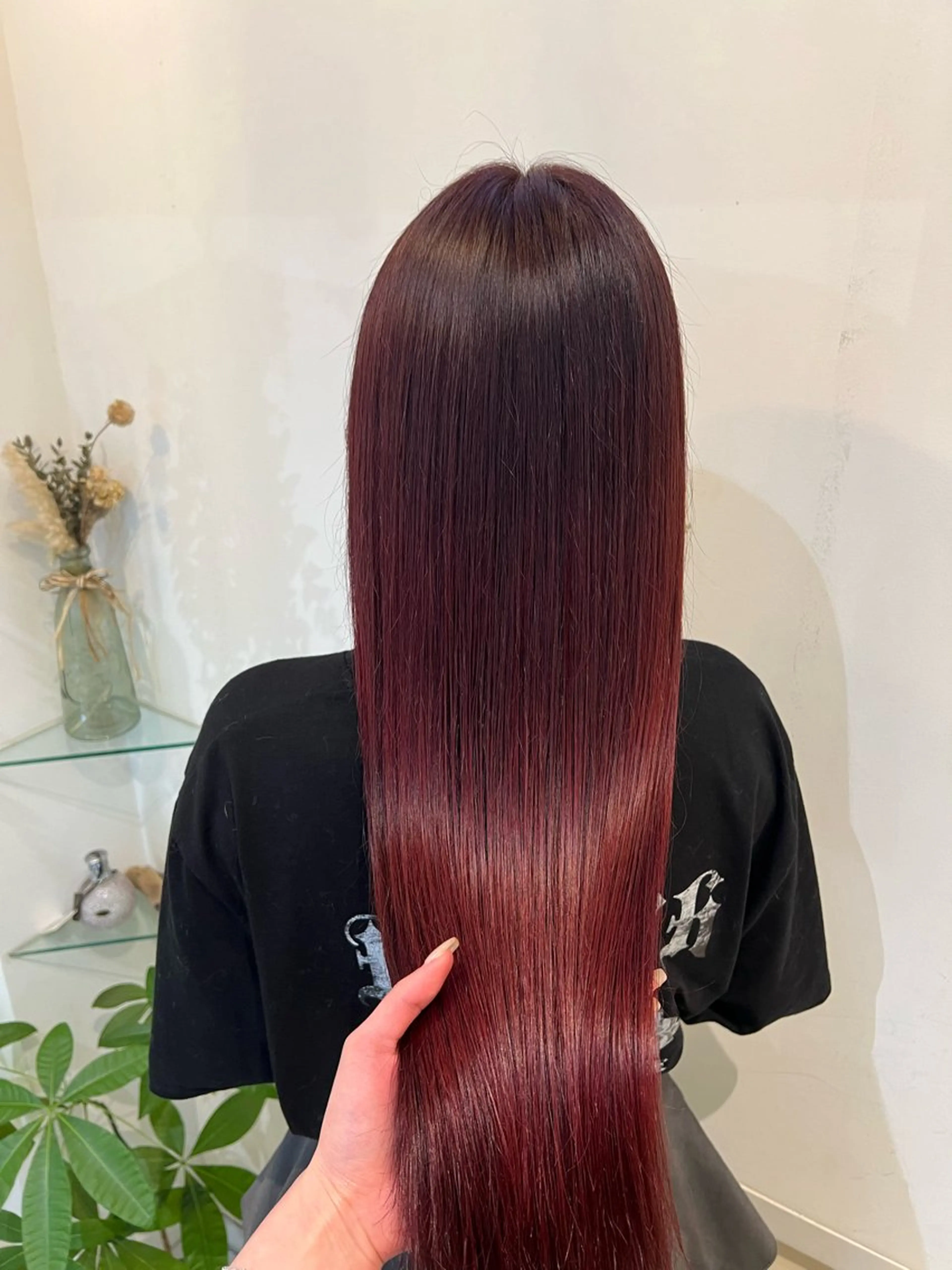 ロング カラー ボルドーカラー ヘアカラー ブリーチしない暖色 カラー🥀杉 優菜のヘアスタイル