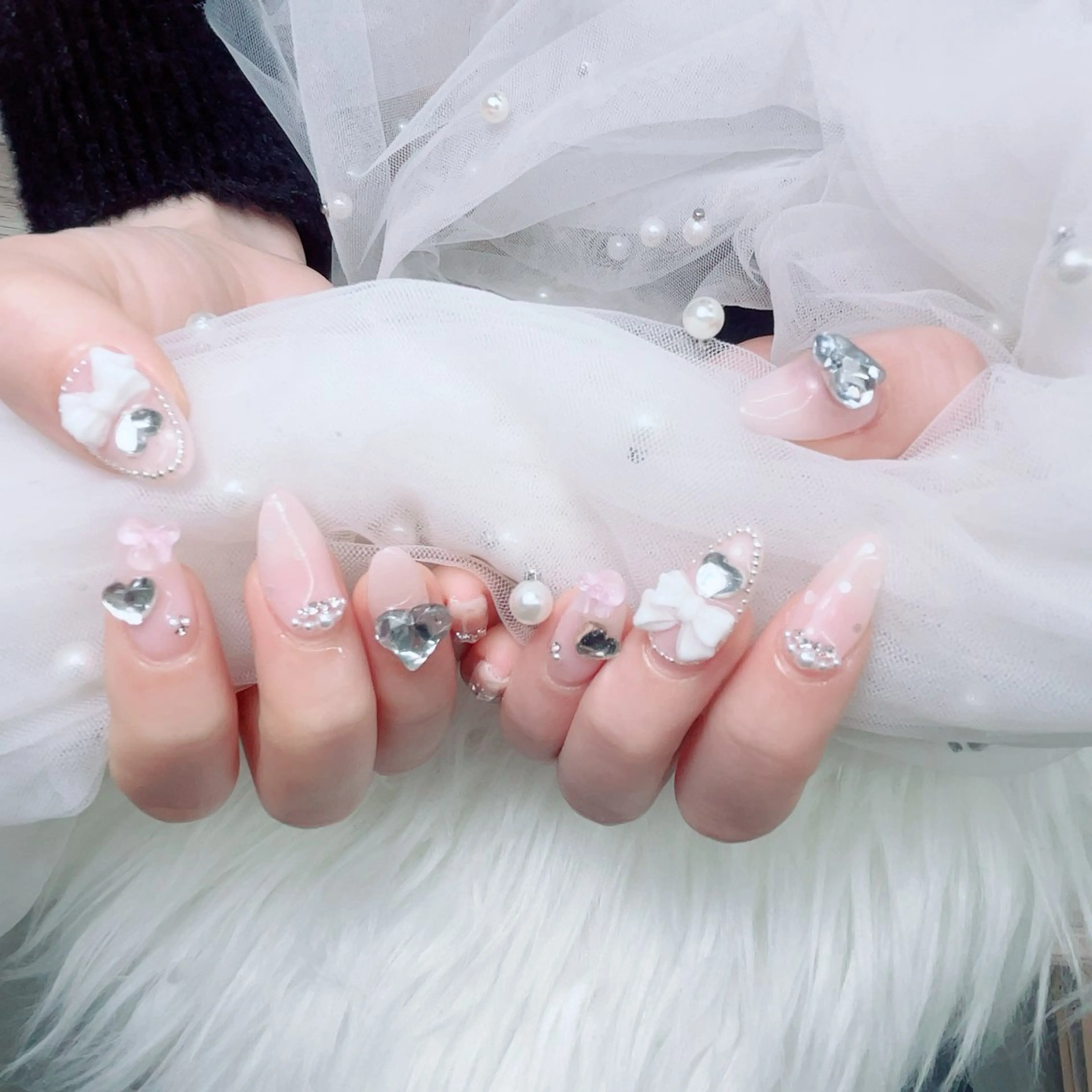 ミディアム 韓国風ヘア artnailgallery所属・gallery Yumiのネイルデザイン