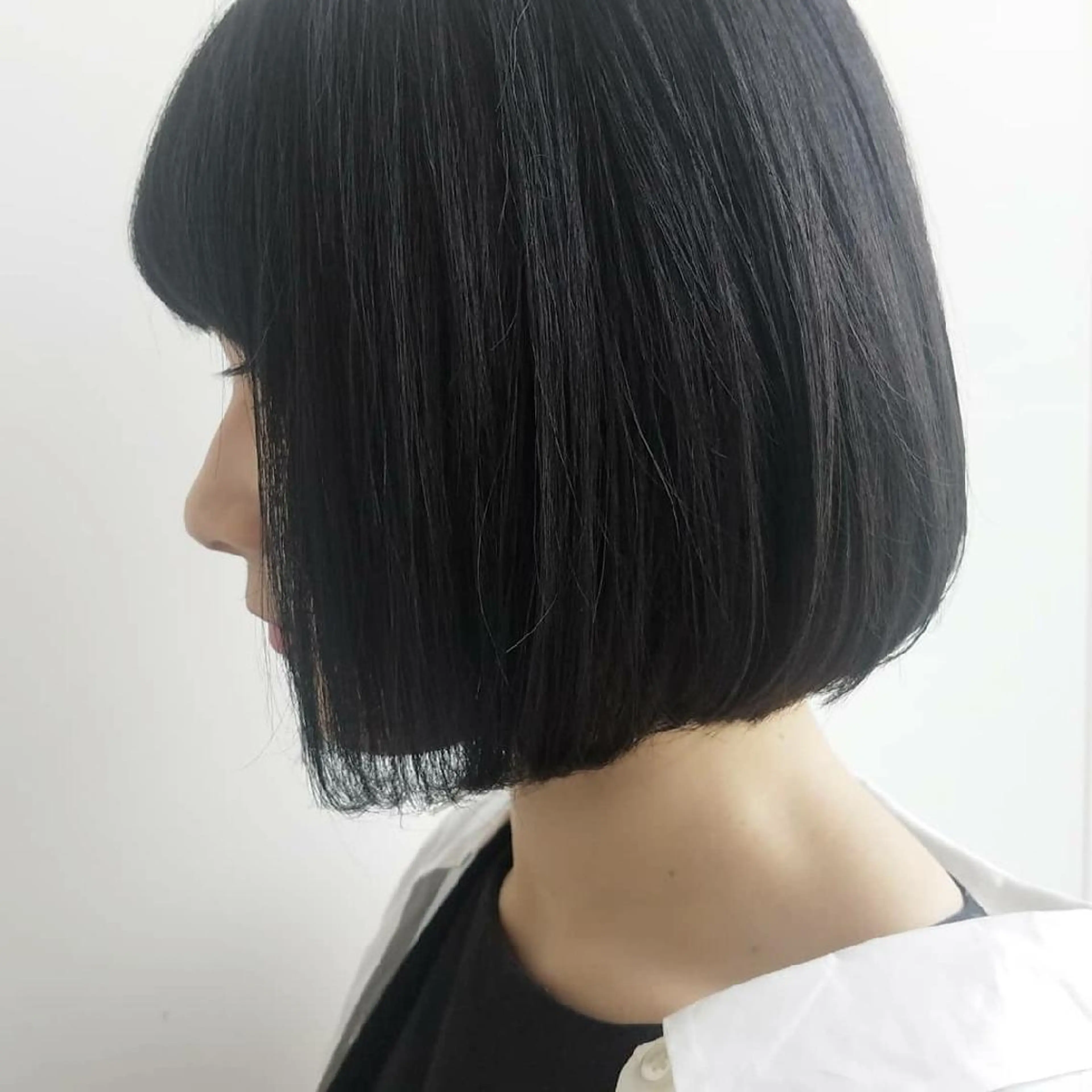 カラー ショート パーマ ヘアアレンジ ボブ iplus まつげ、眉毛、耳つぼのマツエク・マツパデザイン