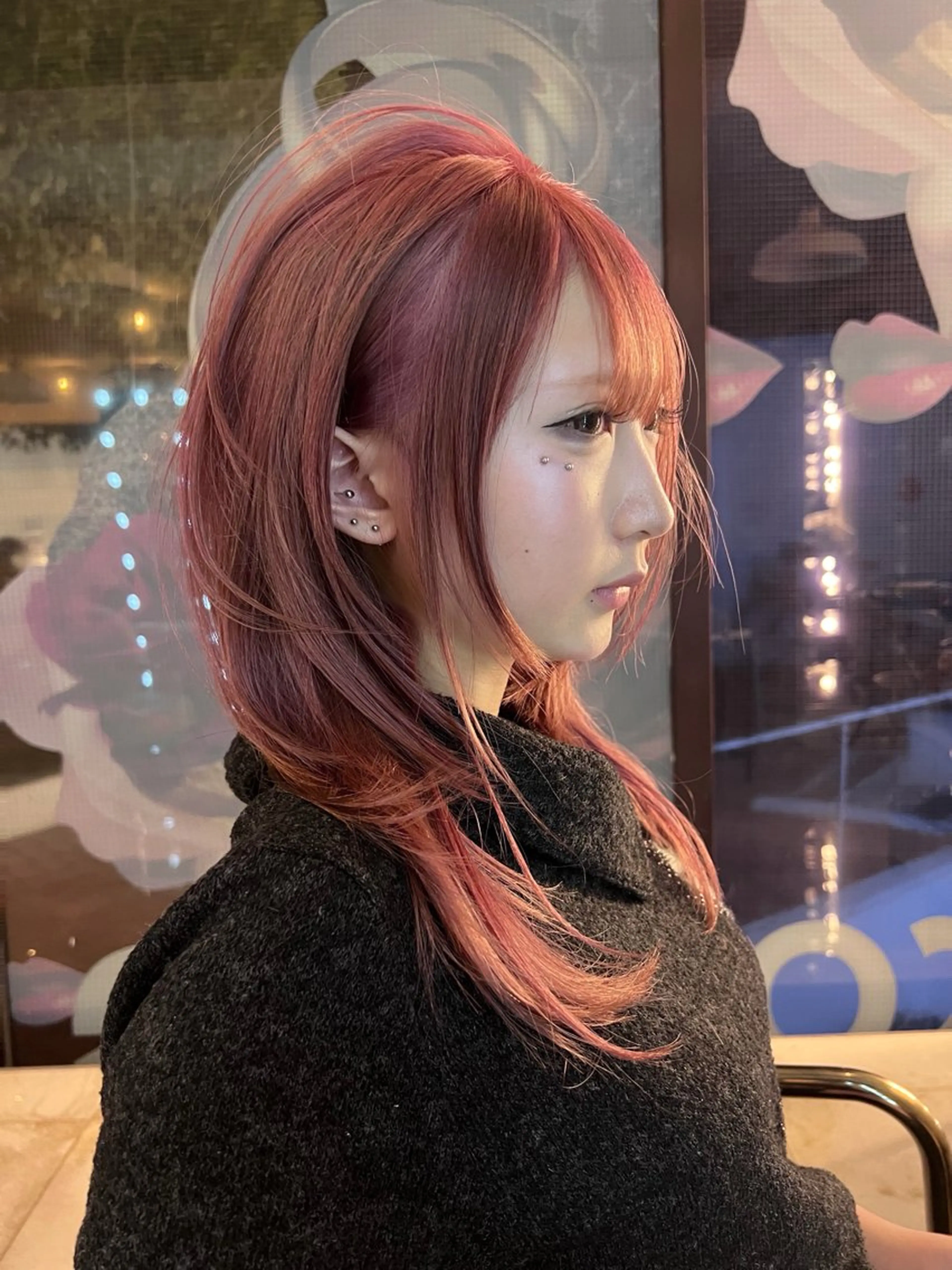 セミロング AIRA/ブリーチ ‪/透明感カラーのヘアスタイル