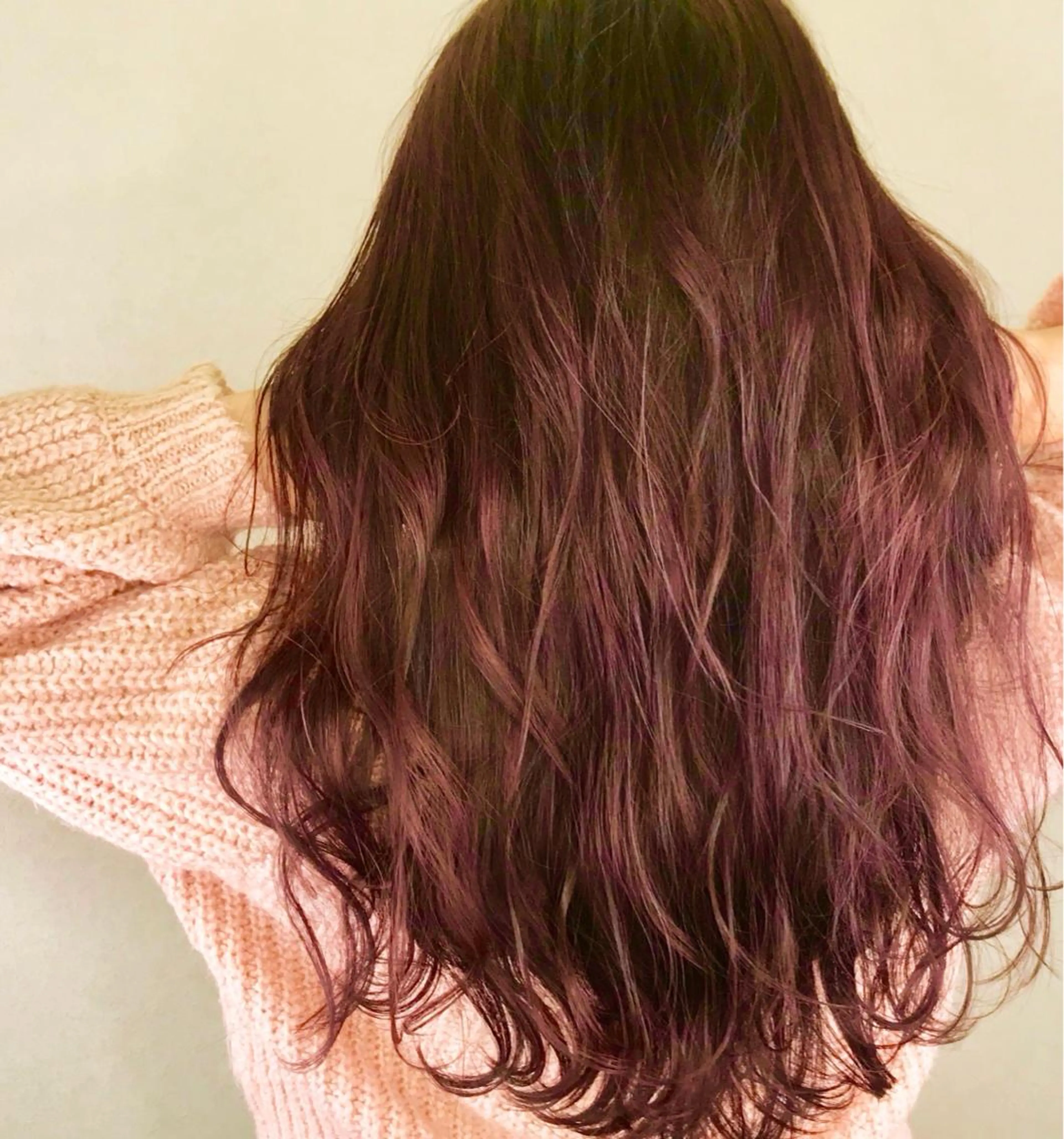 カラー still .のヘアスタイル