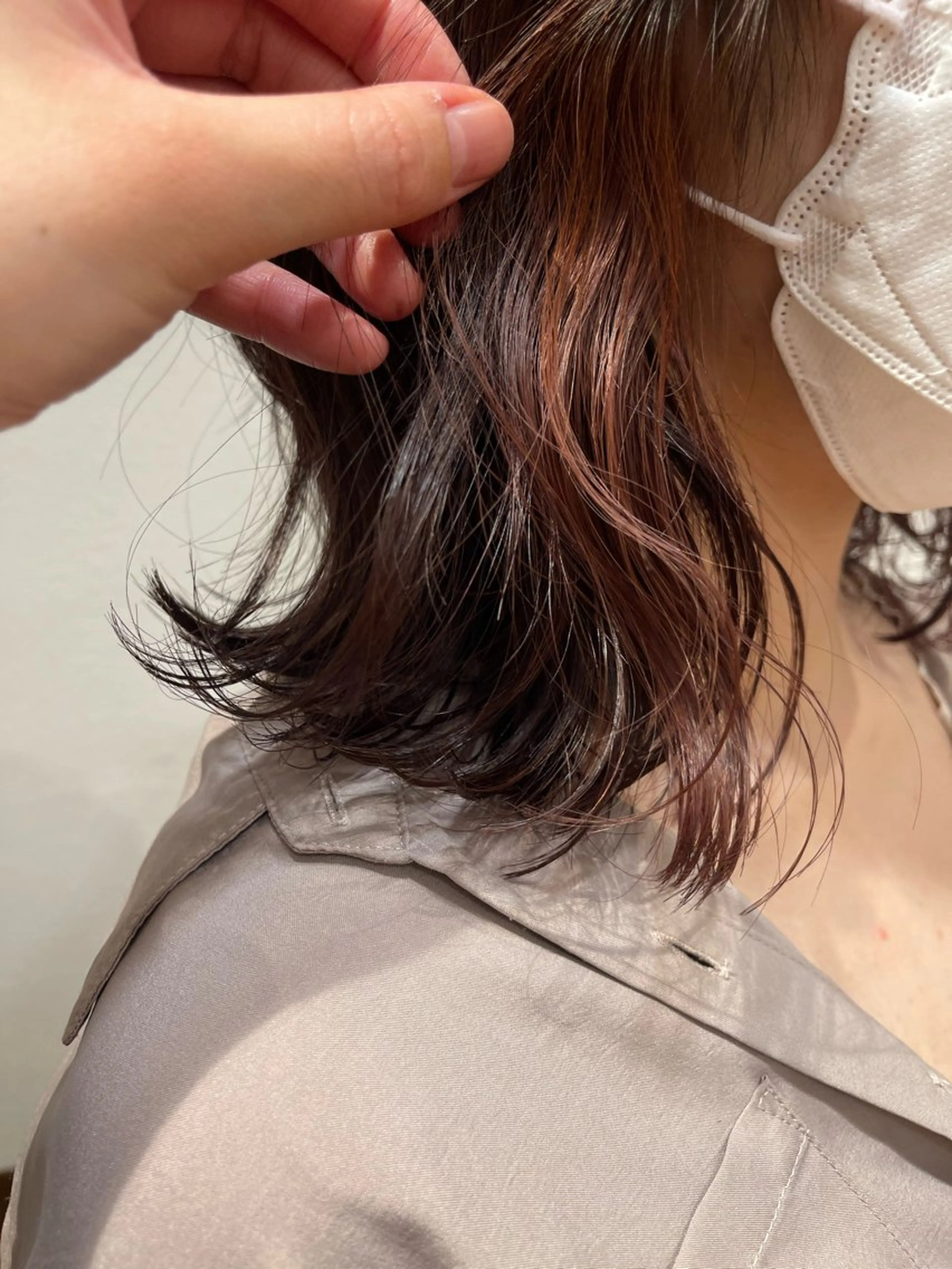 ミディアム カラー イヤリングカラー ヘアカラー 武藤 彩 ⌇カットモデル募集✂のヘアスタイル