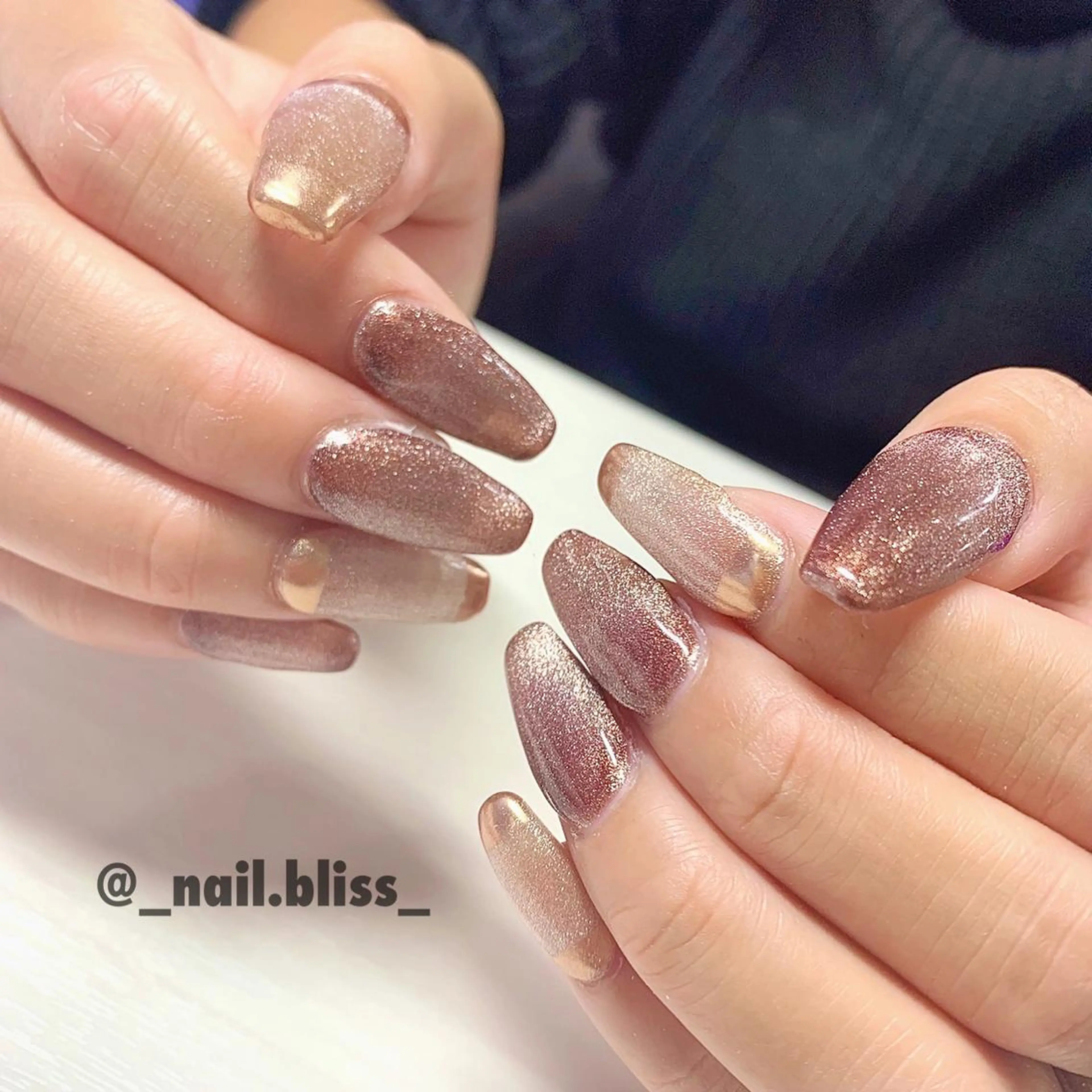 ネイル マグネットネイル ミラーネイル ハンドネイル NAIL BLISSのネイルデザイン