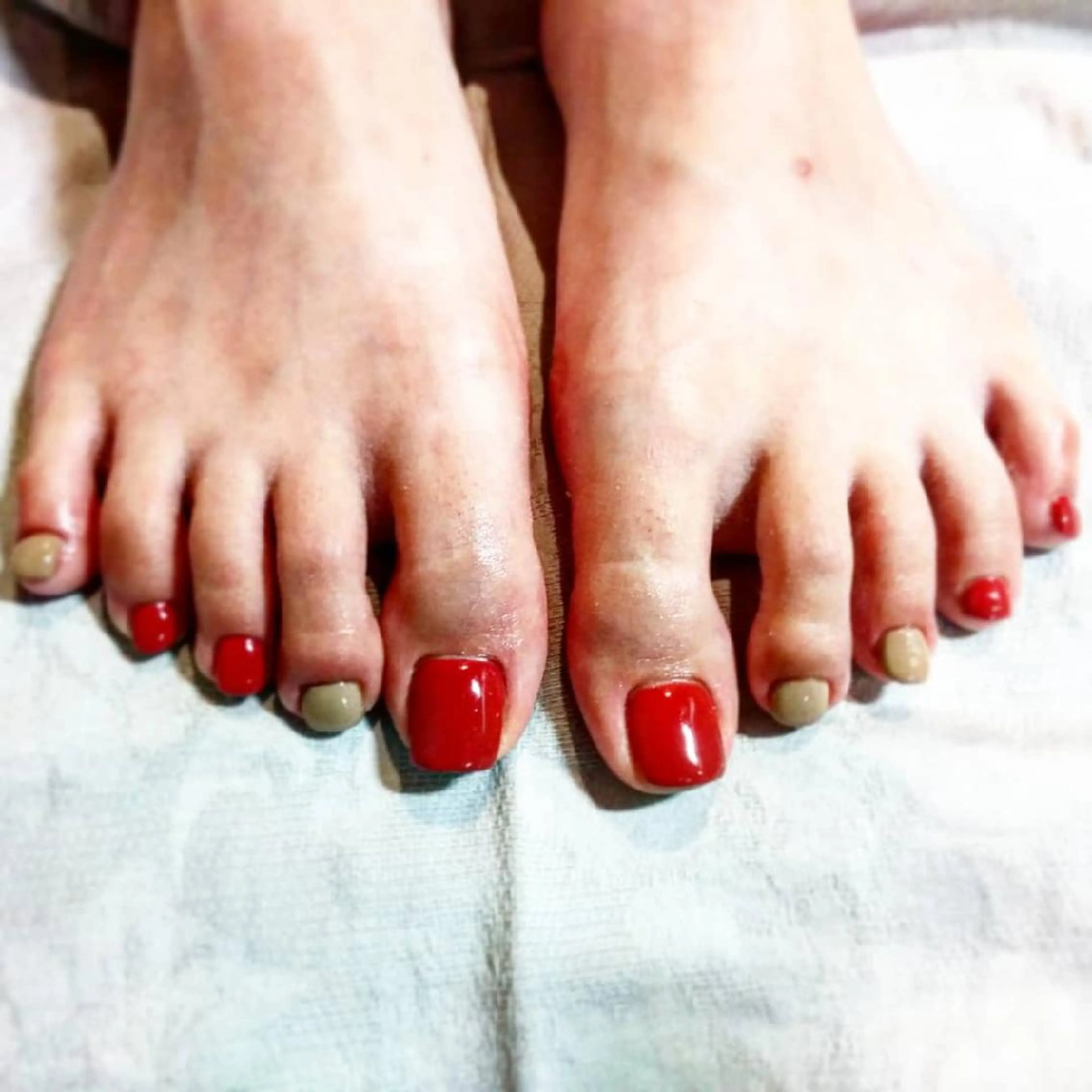 ネイル フットネイル グラデーション ワンカラーネイル lylynail YUUKAのネイルデザイン