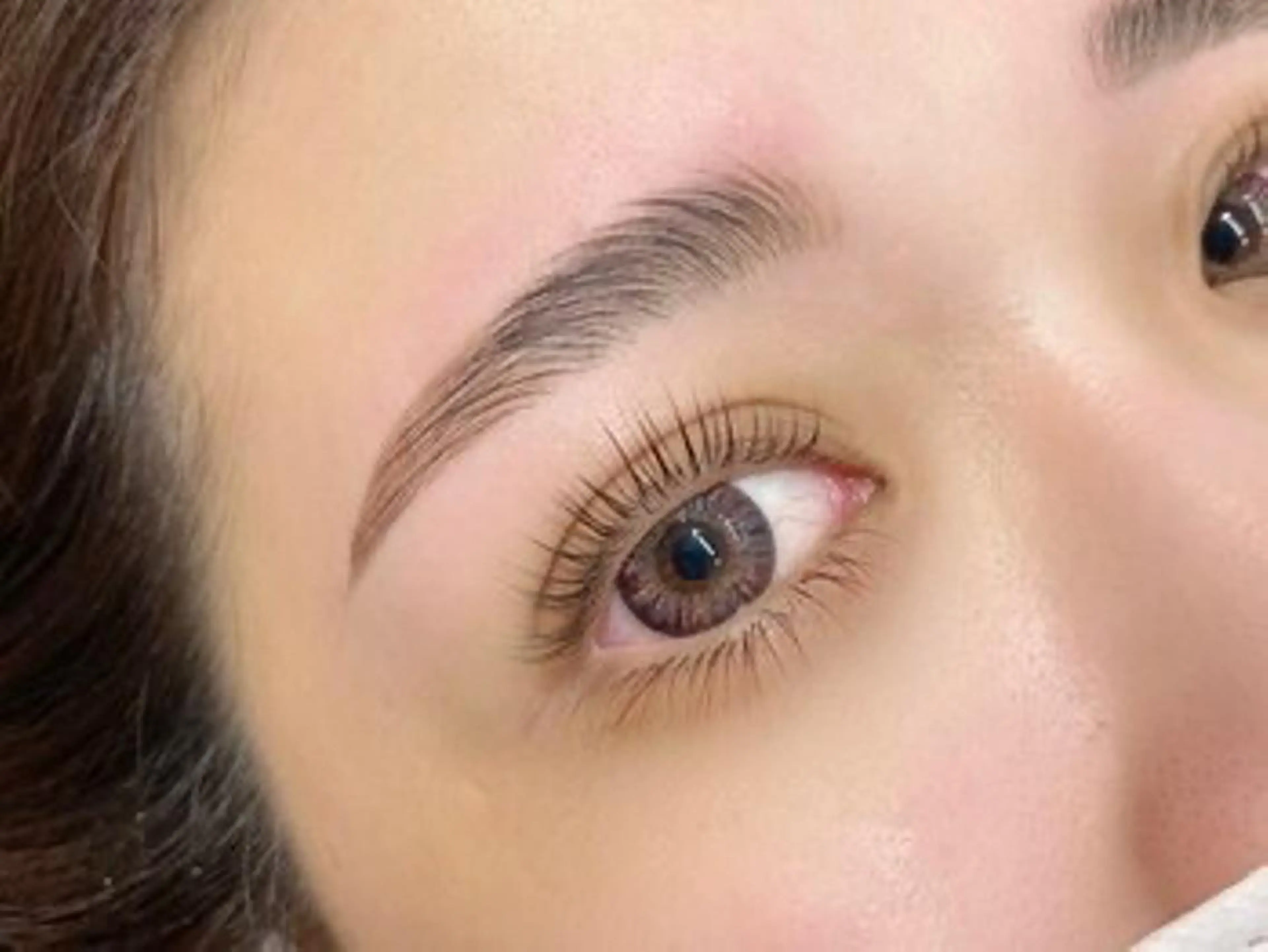 アイブロウ salut honami🫧のマツエク・マツパデザイン