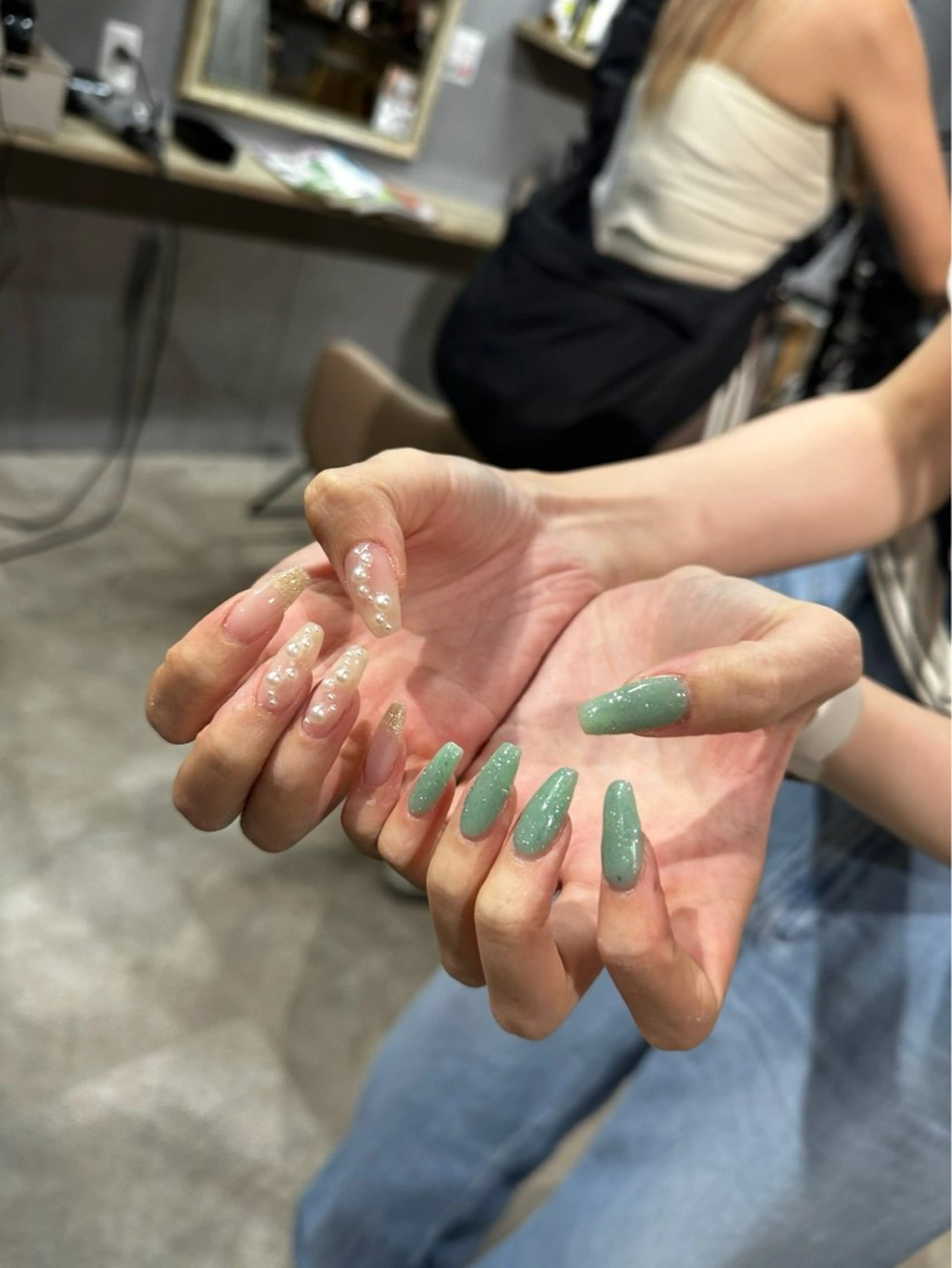 《長さ出し10本💖》ラメ、ラメグラ【オフ.ケア込】💅💓の写真