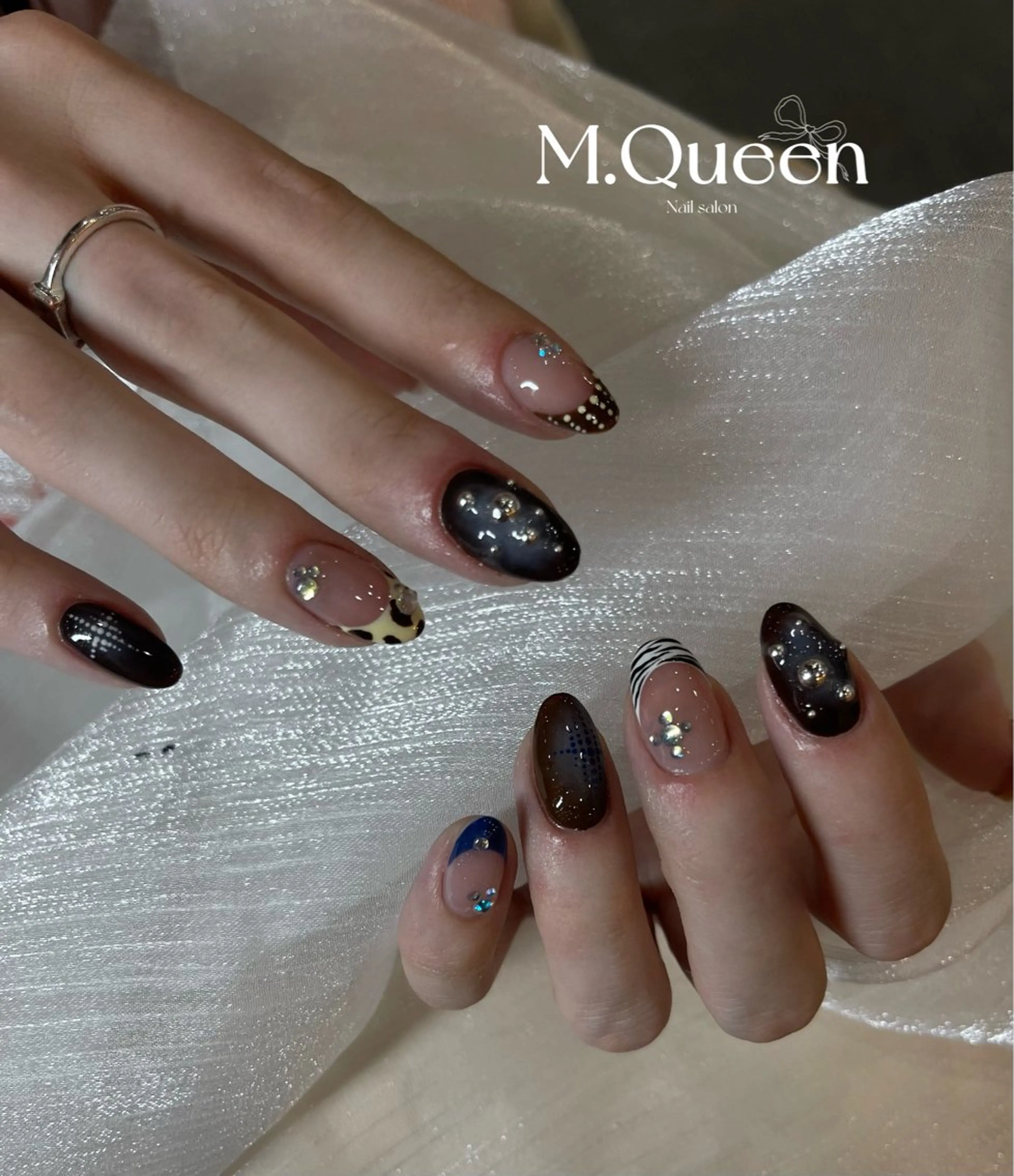 ネイル MQueen ネイルサロンのネイルデザイン