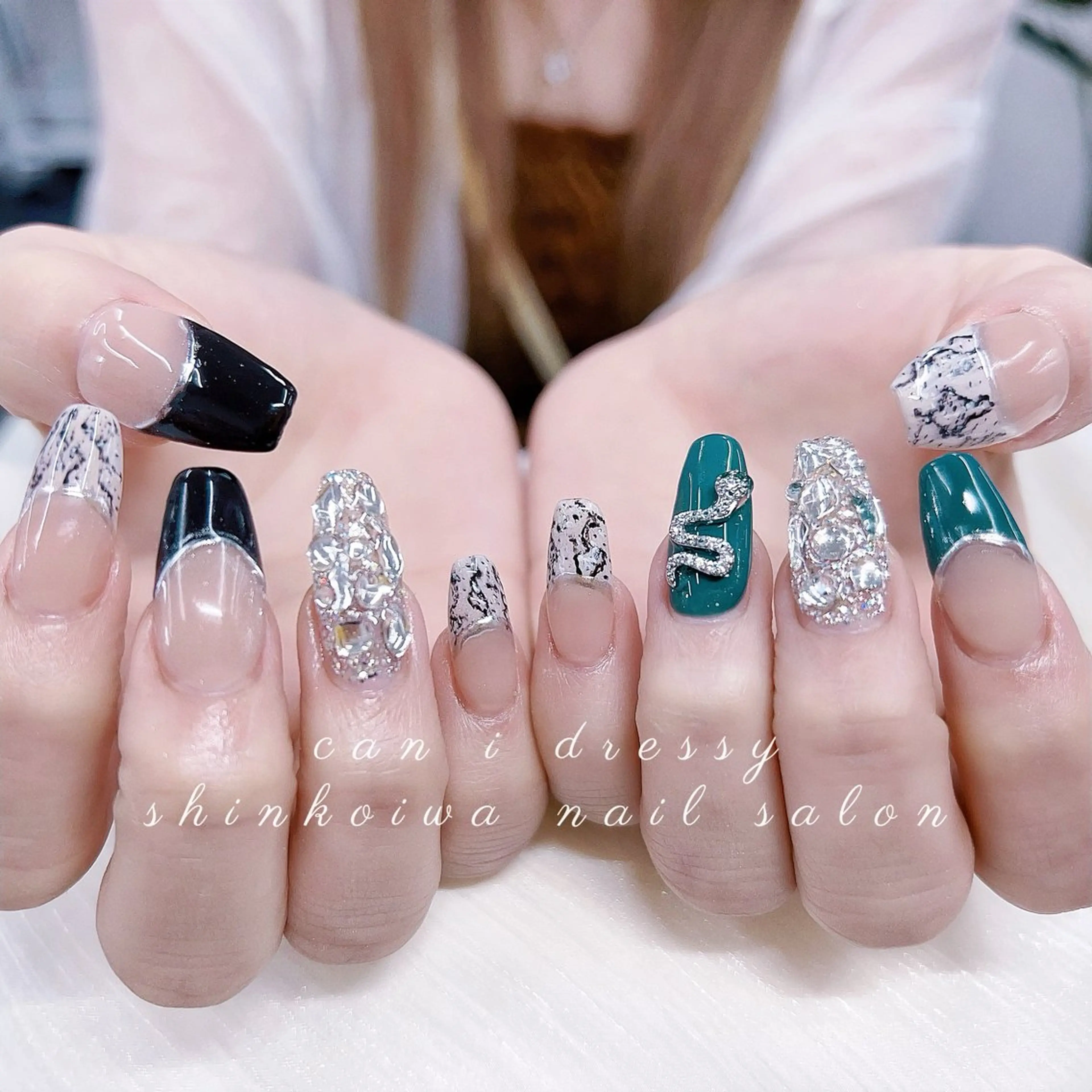 ネイル アニマル柄 シンプルネイル 冬ネイル ハンドネイル キャンアイドレッシー 新小岩のネイルデザイン