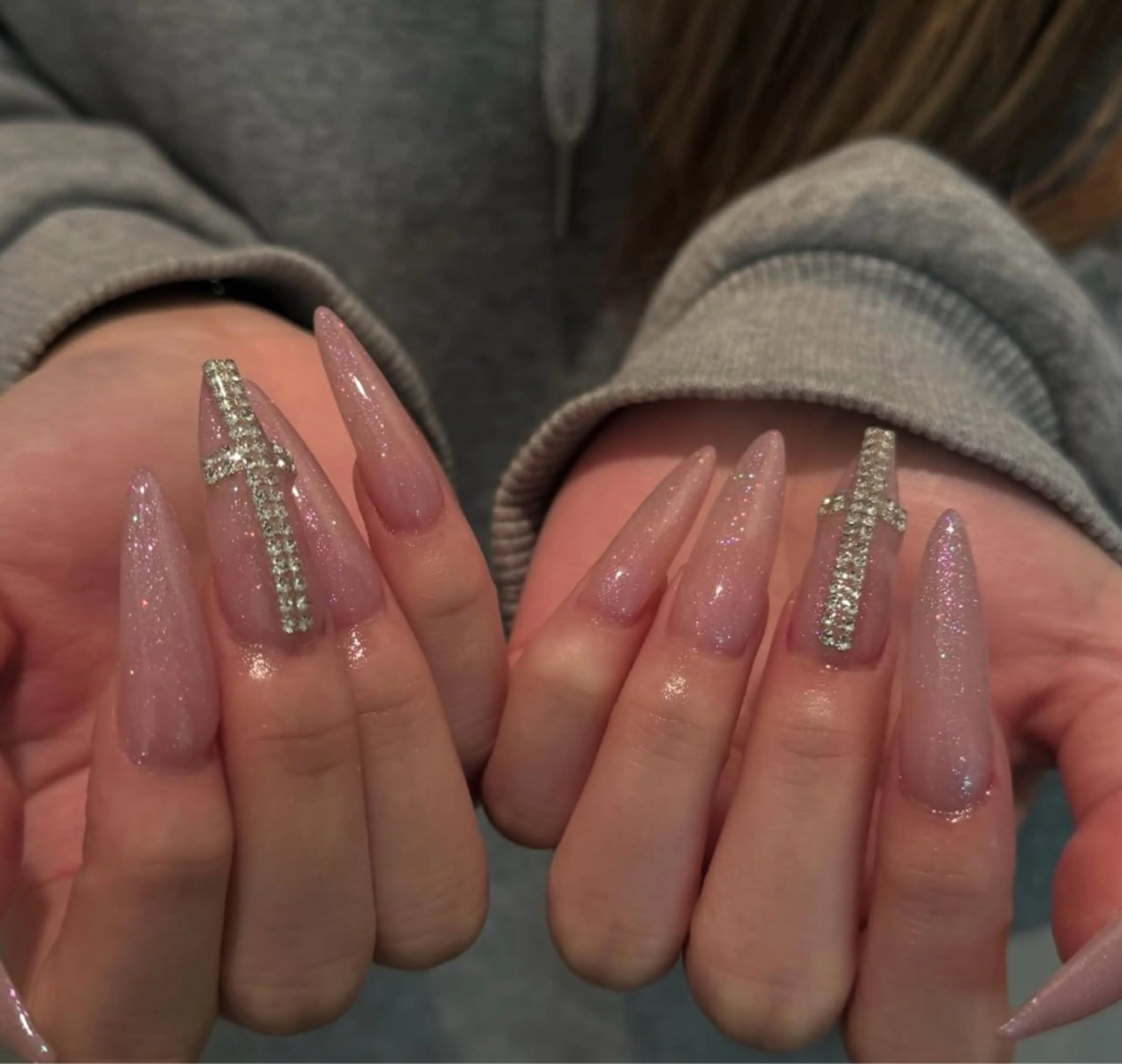 ネイル アートネイル 持ち込み スカルプネイル ストーンネイル ネイルチップ NiJi Nailsのネイルデザイン