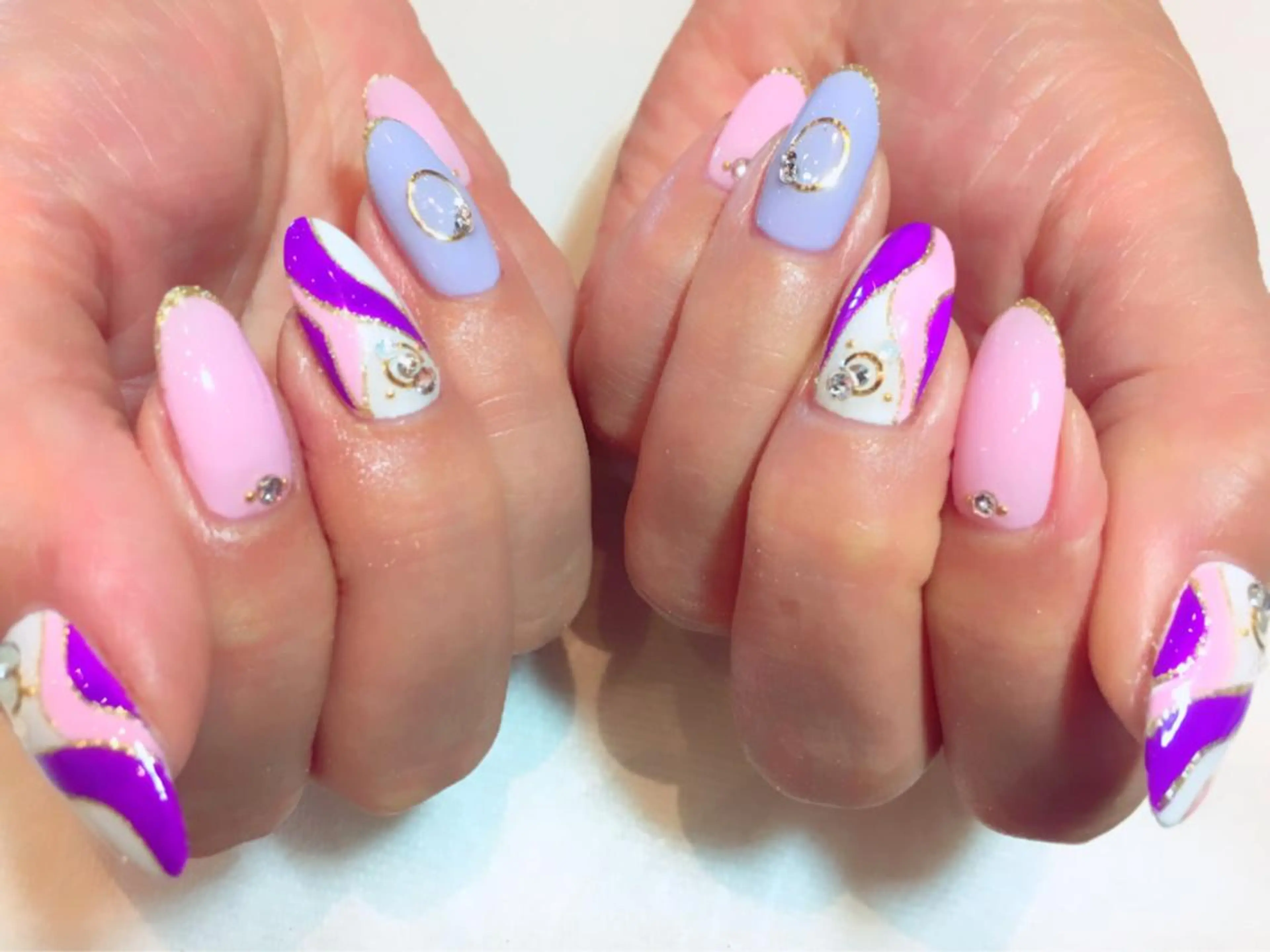 ネイル Li'leaNail AINAのネイルデザイン